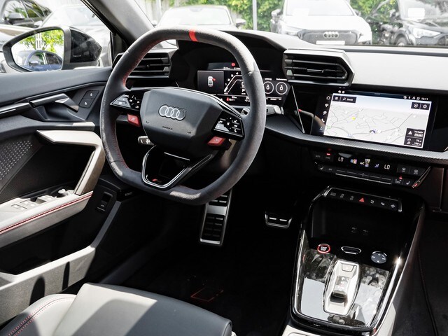 Image about Audi RS 3 Limousine TFSI quattro S tronic