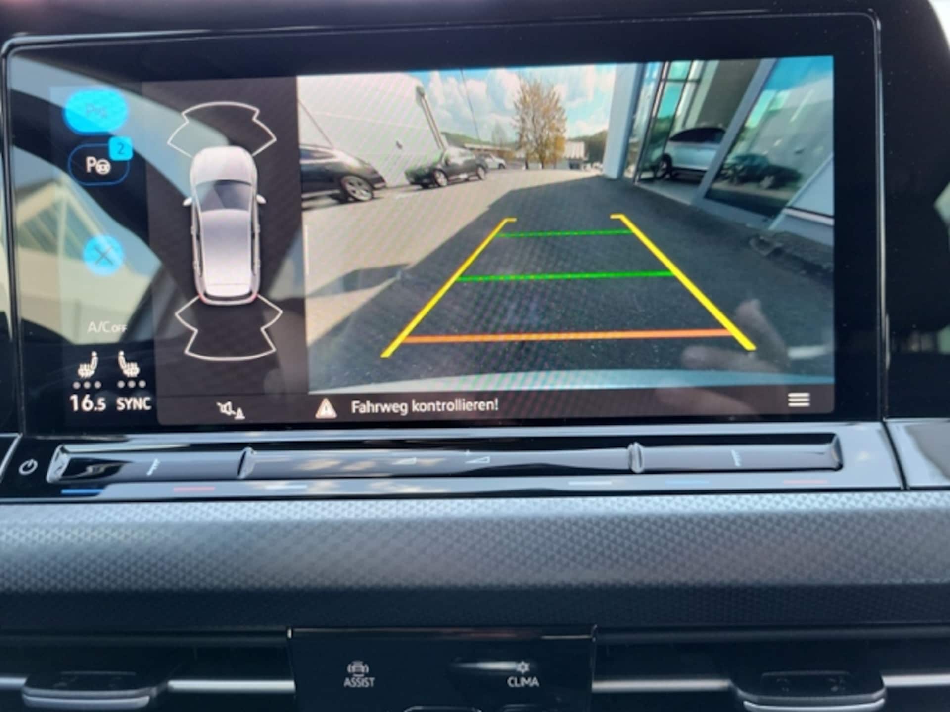 Volkswagen Golf Active
