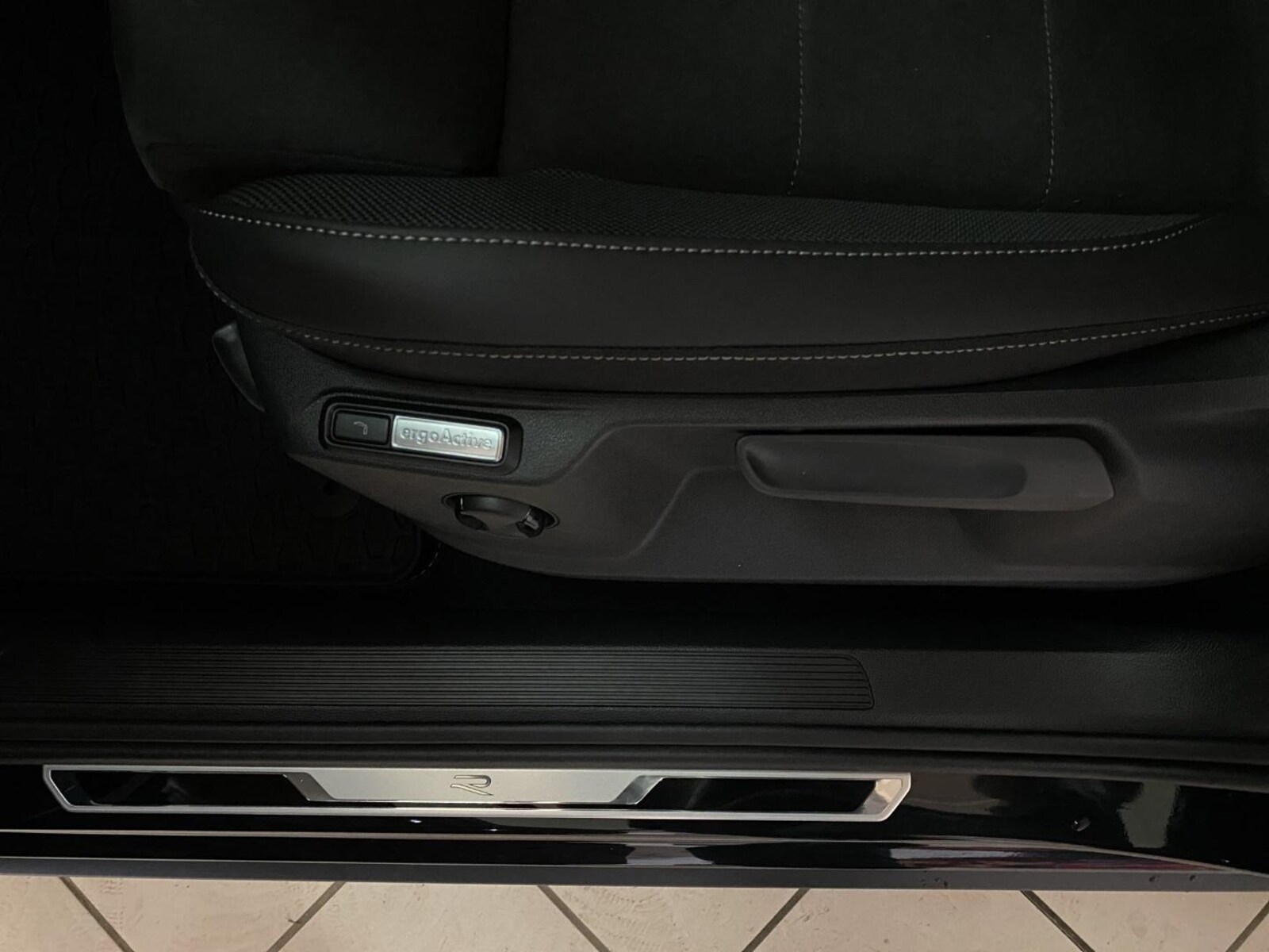 Volkswagen T-Roc – Bild 19