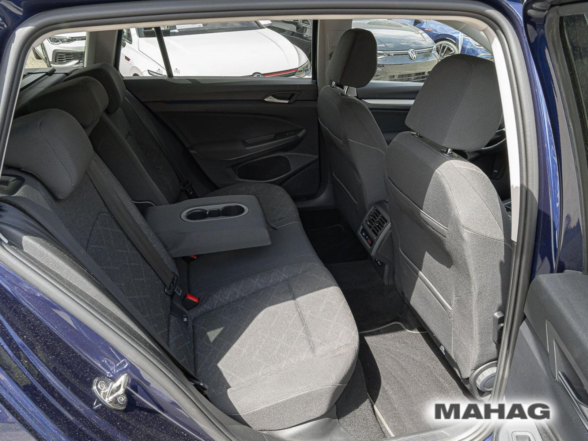 Volkswagen Golf Variant Life