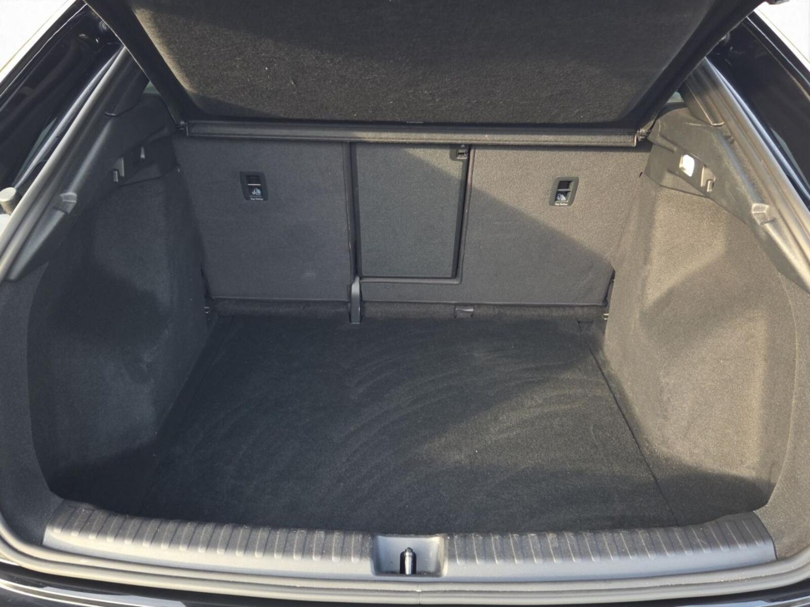 Audi Q4 Sportback e-tron – Bild 11