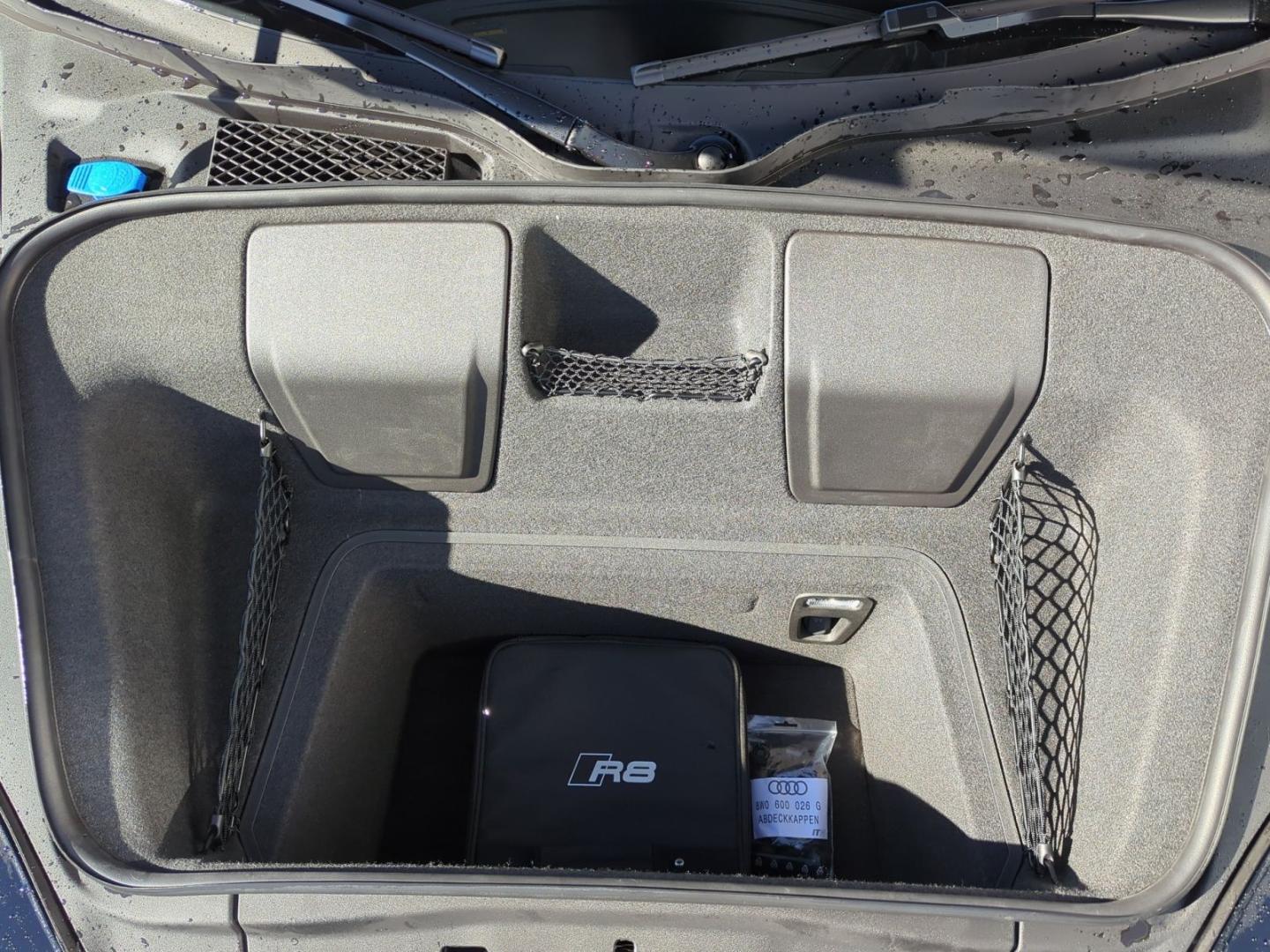 Image about Audi R8 Coupé FSI S tronic