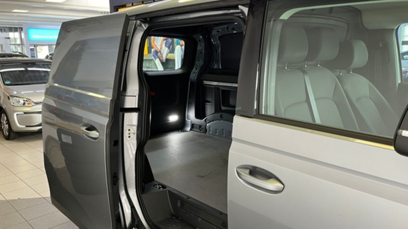 Volkswagen ID. Buzz Cargo – Bild 8