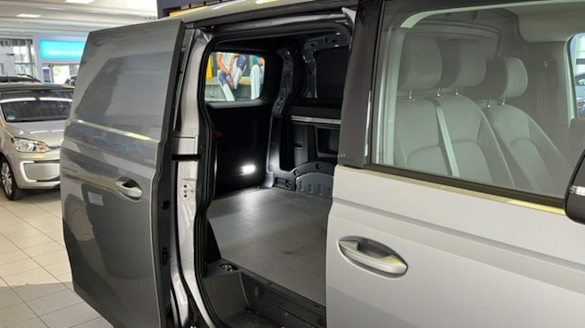 Volkswagen ID. Buzz Cargo Basis-Modell