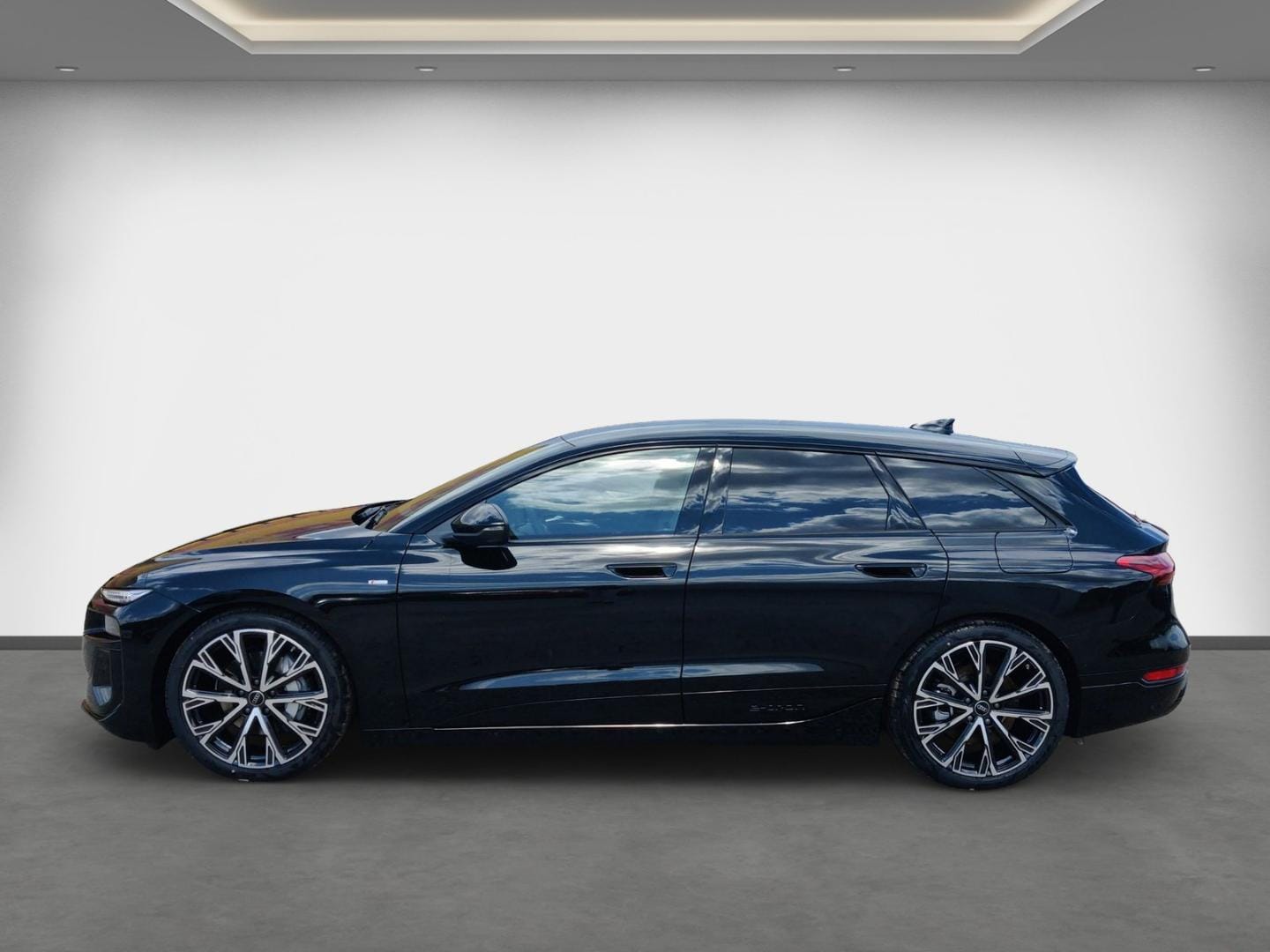 Bild über Audi A6 Avant e-tron S line business e-tron performance 270 kW - für weitere Informationen kontaktieren Sie den Audi Partner