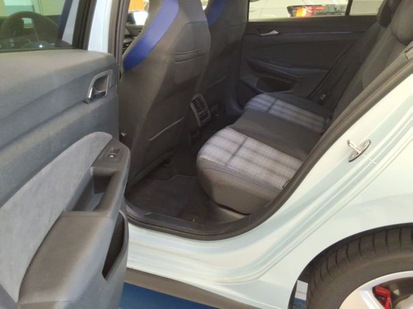 Volkswagen Golf – Bild 6