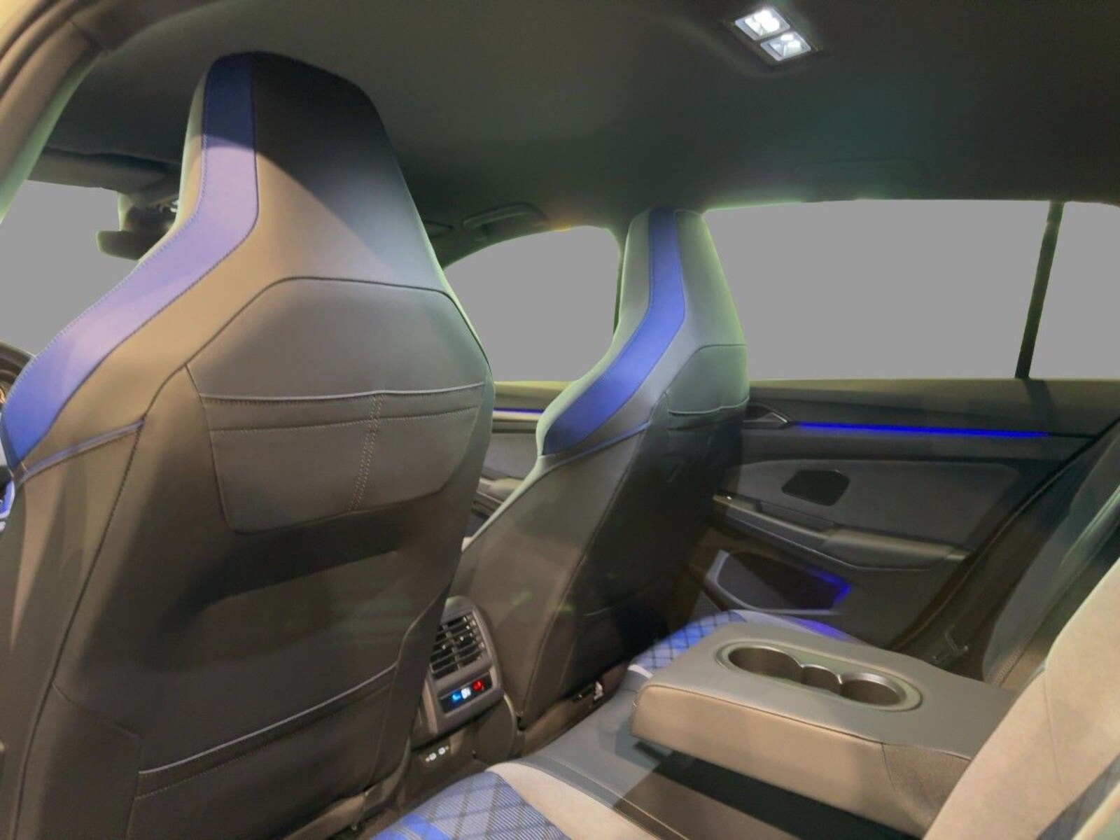 Volkswagen Golf – Bild 8
