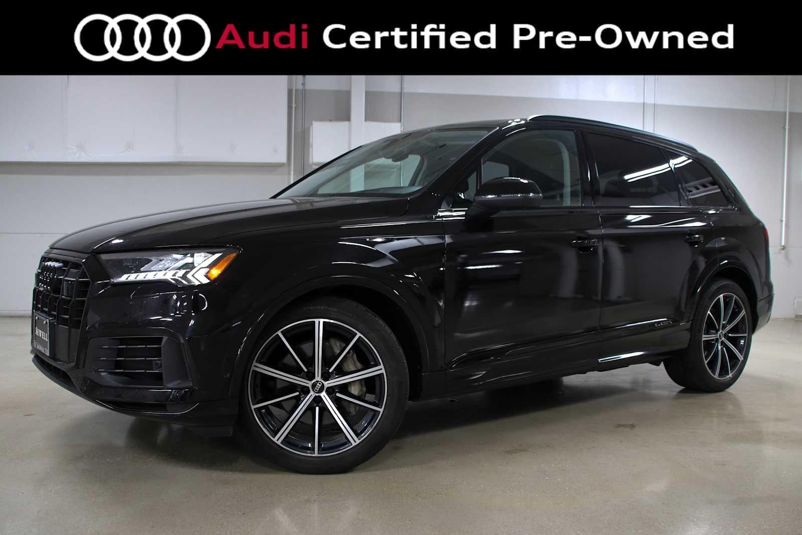 2022 Audi Q7 55 Prestige quattro Tiptronic's photo