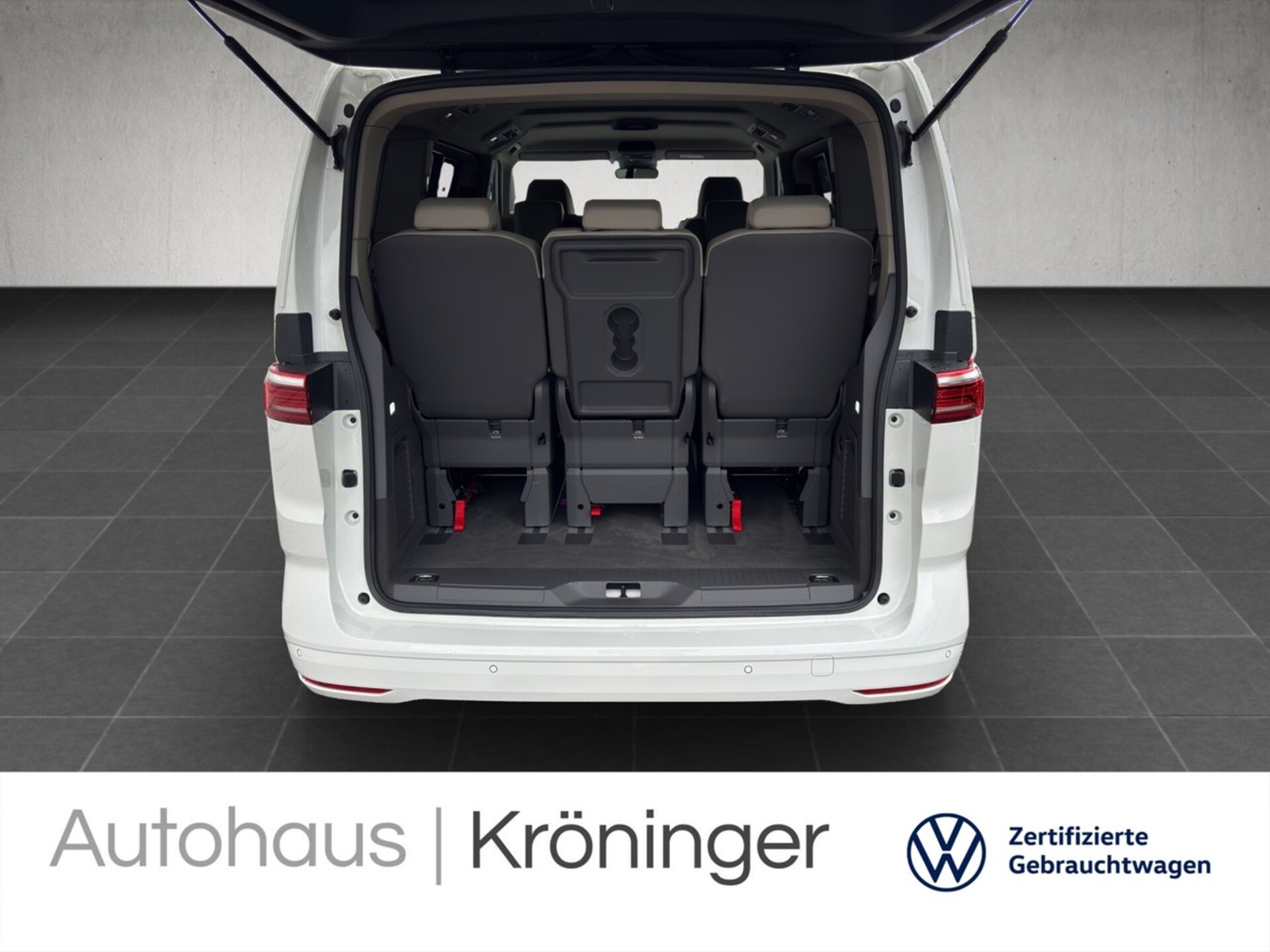 Volkswagen Multivan Basis-Modell