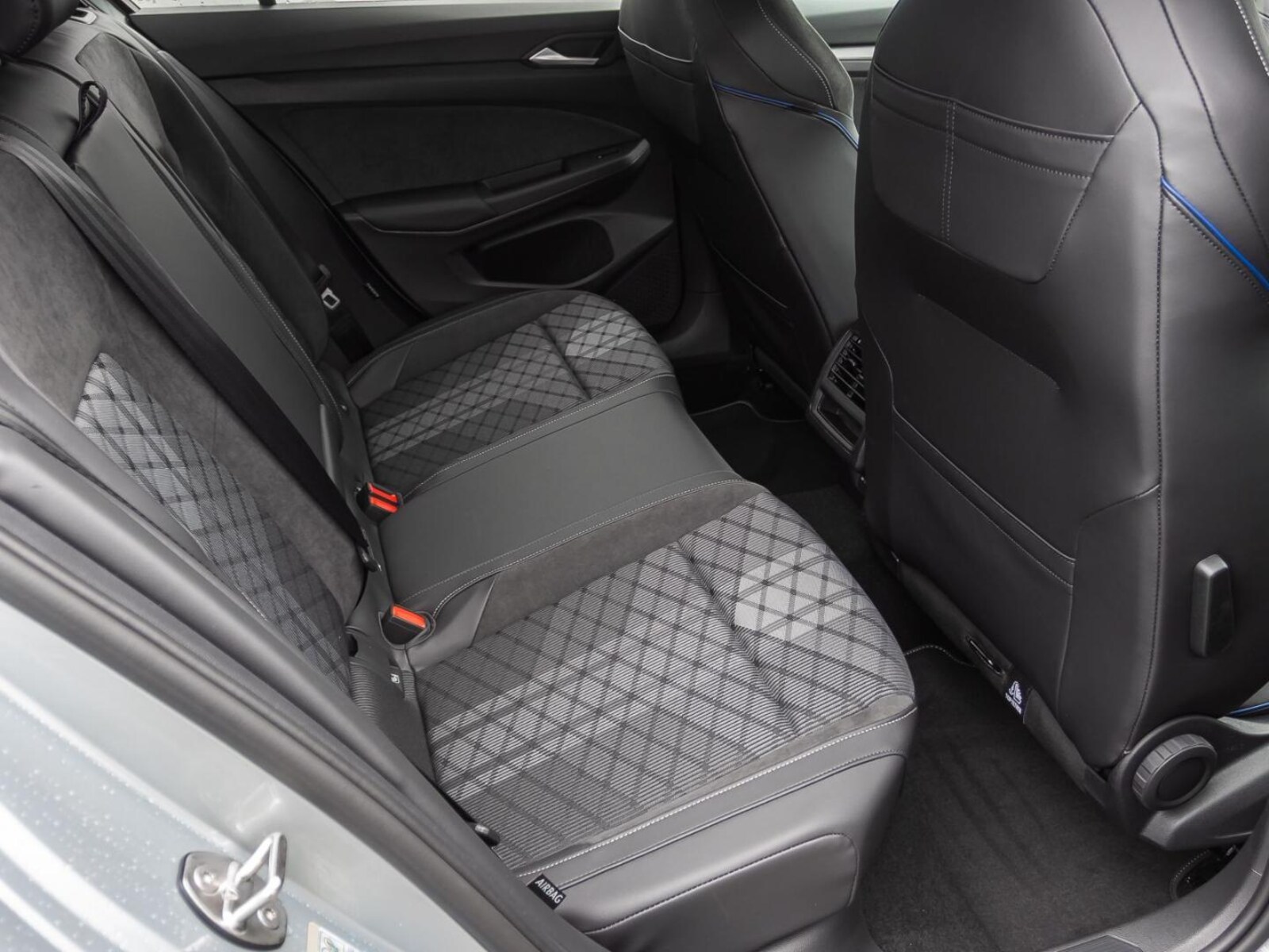 Volkswagen Golf – Bild 21