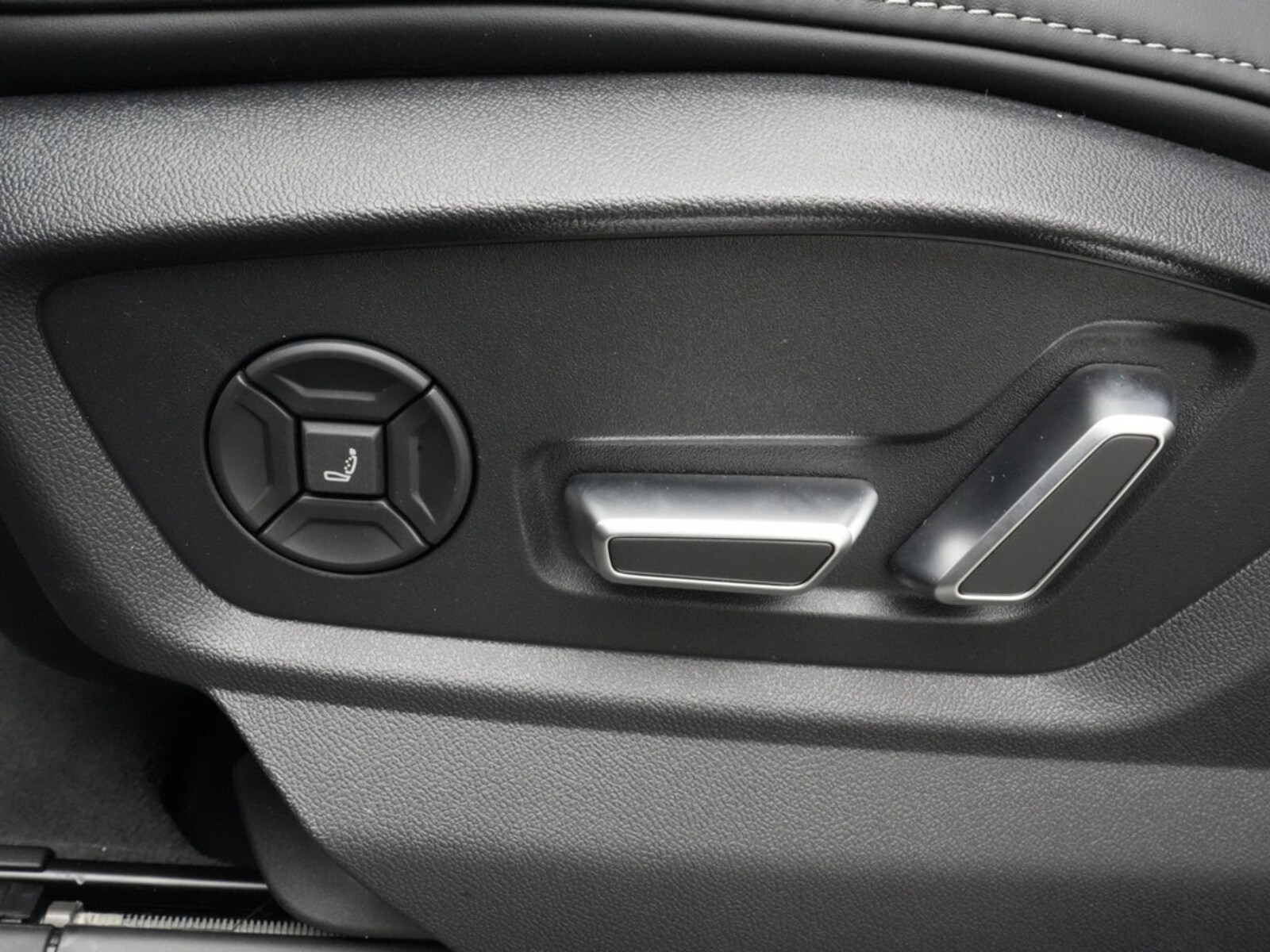 Audi Q8 – Bild 14