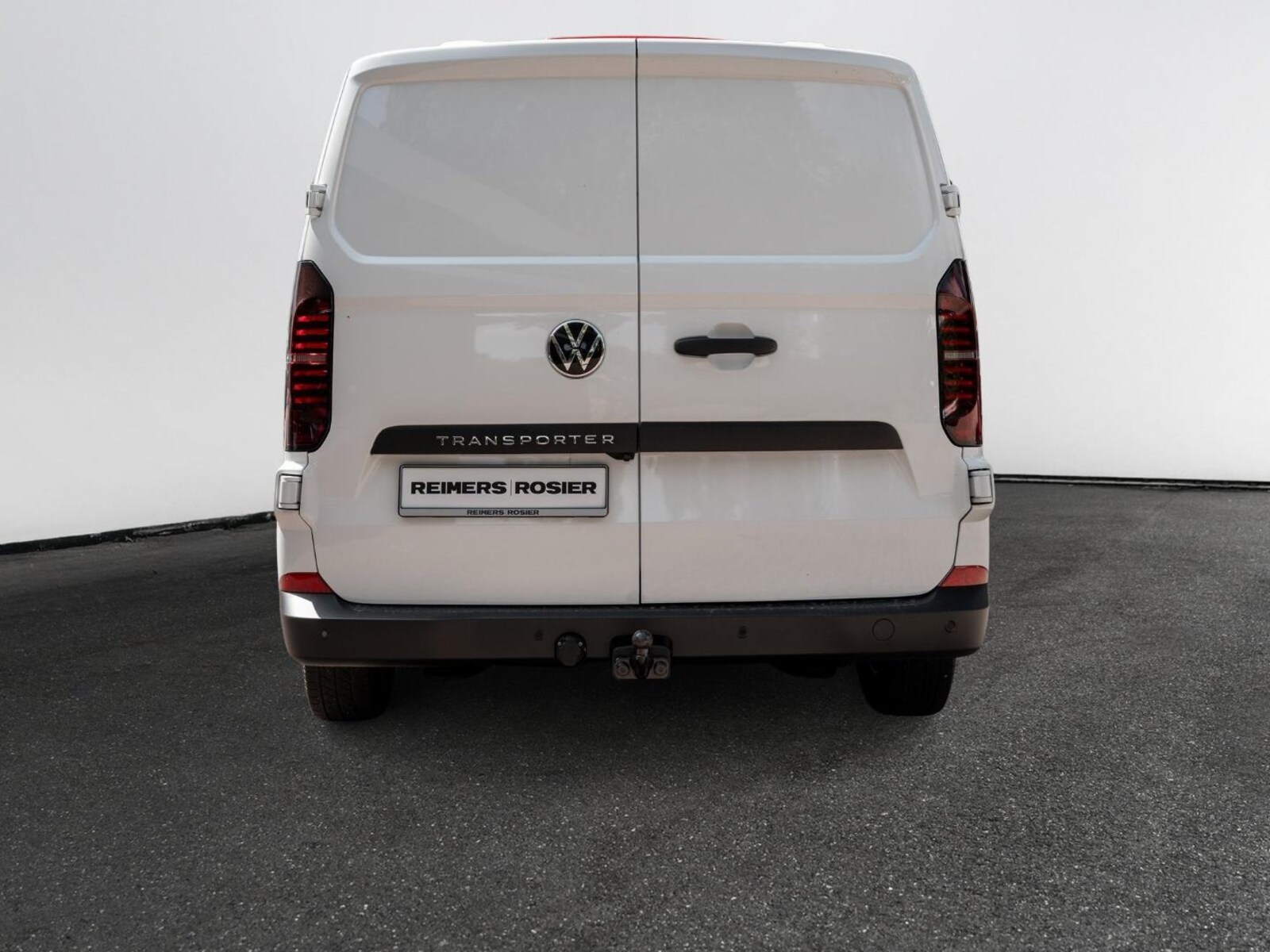 Volkswagen Transporter Kasten kurzer Radstand – Bild 5