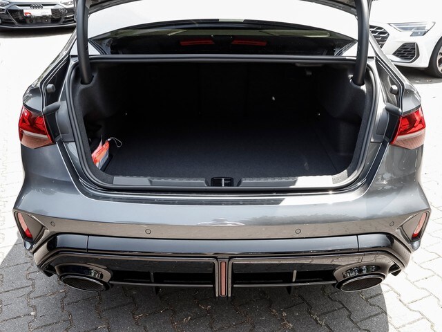 Image about Audi RS 3 Limousine TFSI quattro S tronic