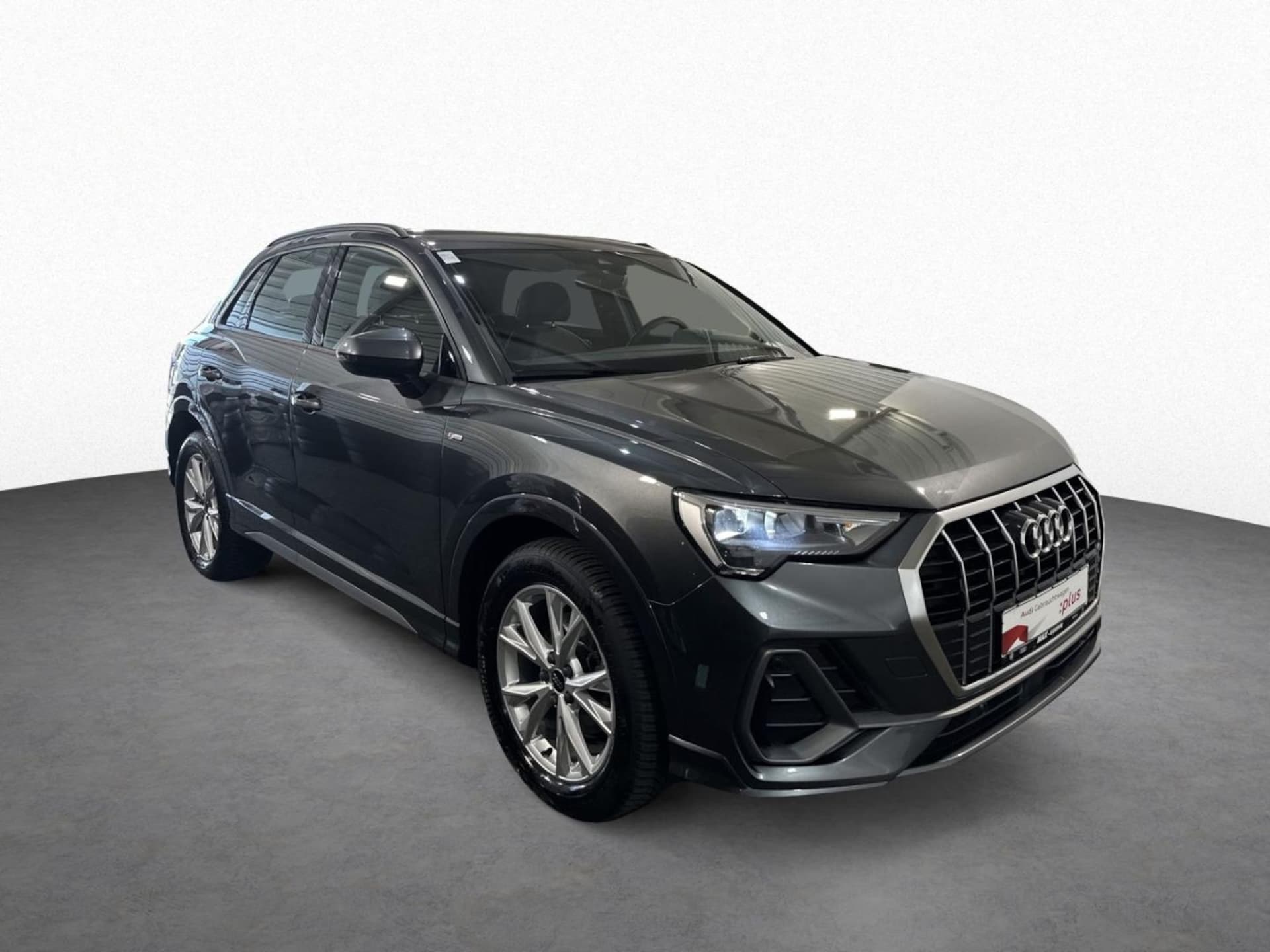 Audi Q3 SUV S line