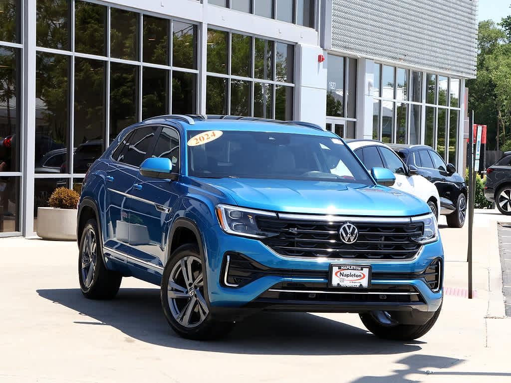 2024 Volkswagen Atlas Cross Sport 2.0T SEL R-Line 4MOTION's photo
