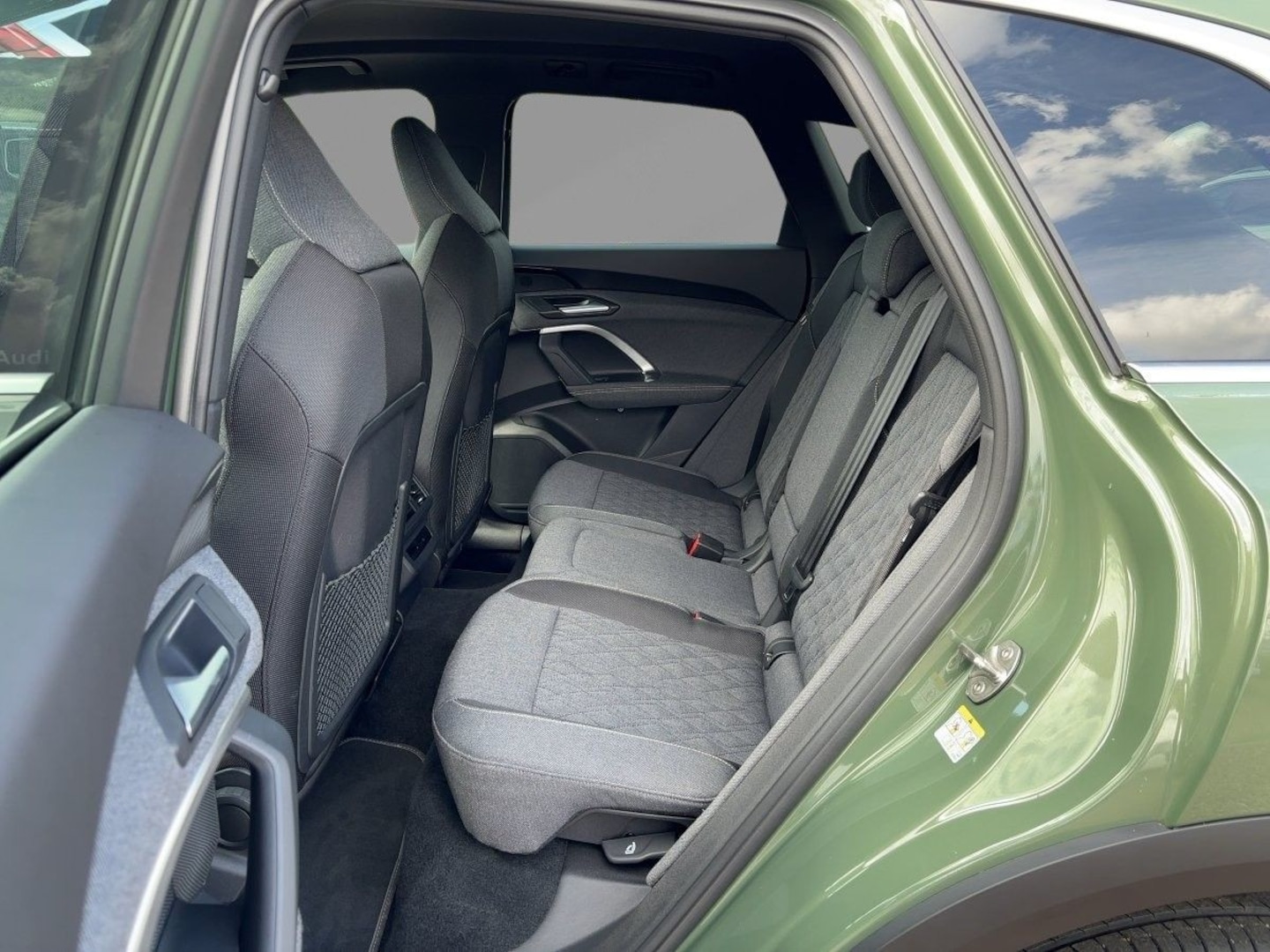 Bild über Audi Q5 SUV TFSI 150 kW S tronic - für weitere Informationen kontaktieren Sie den Audi Partner