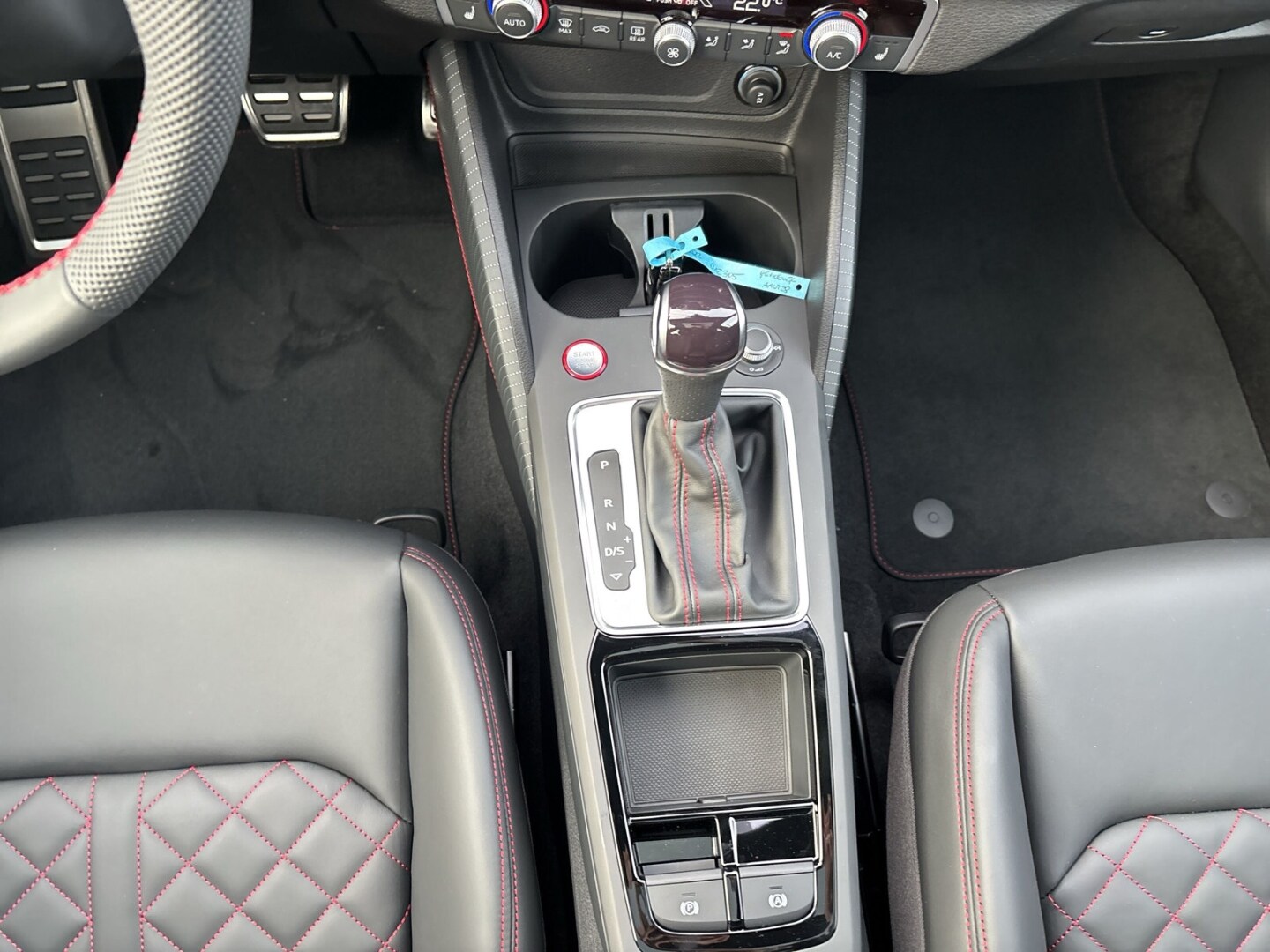 Bild über Audi SQ2 TFSI quattro S tronic - für weitere Informationen kontaktieren Sie den Audi Partner