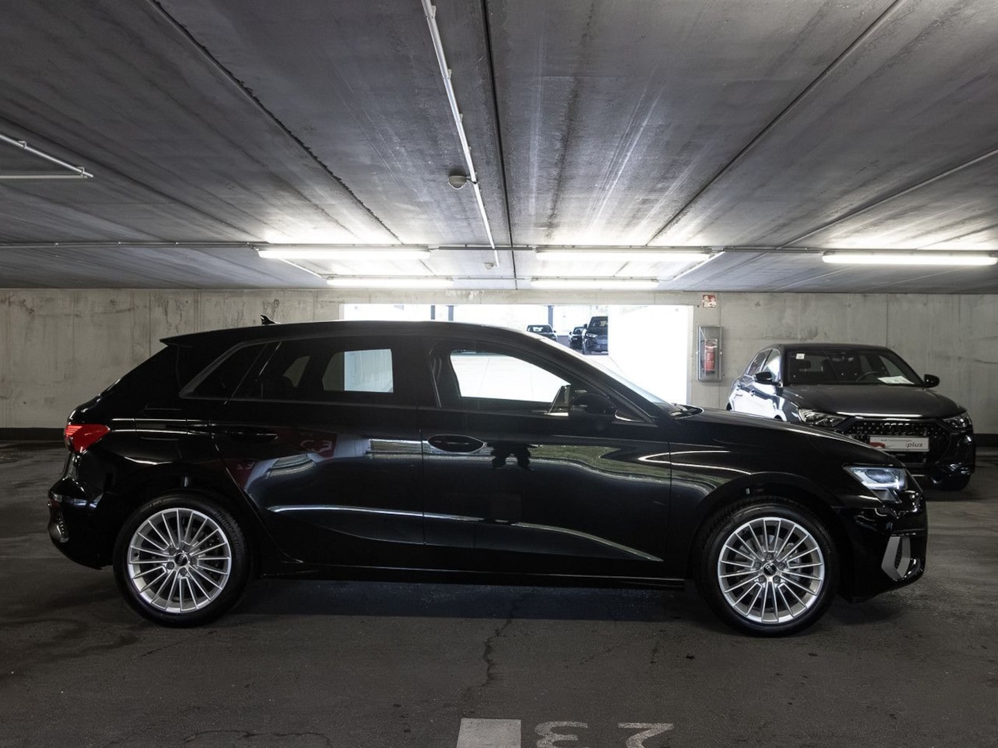 Bild über Audi A3 Sportback advanced 35 TFSI Schaltgetriebe - für weitere Informationen kontaktieren Sie den Audi Partner
