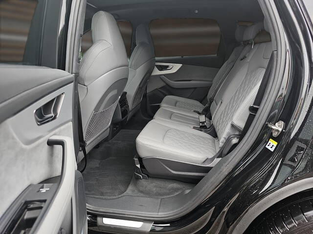 Image about Audi Q7 SUV S line 50 TDI quattro tiptronic
