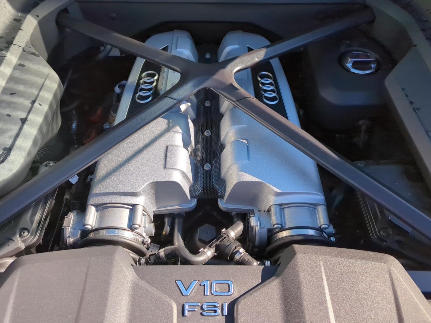 Image about Audi R8 Coupé FSI S tronic