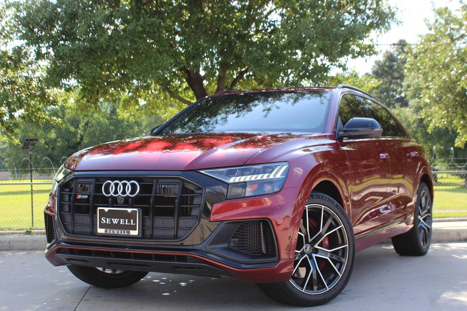 2021 Audi SQ8 Prestige's photo
