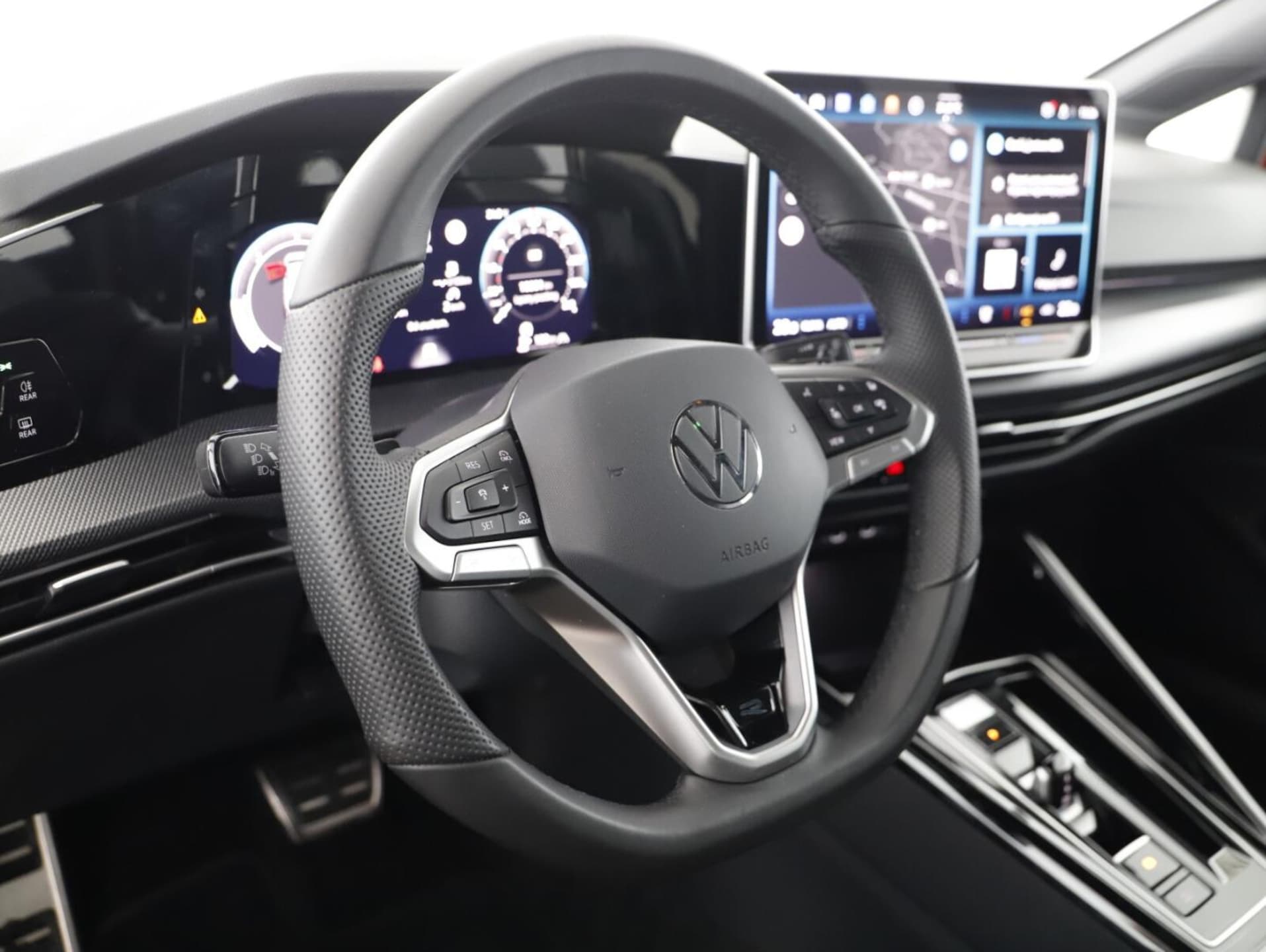 Volkswagen Golf Variant R-Line