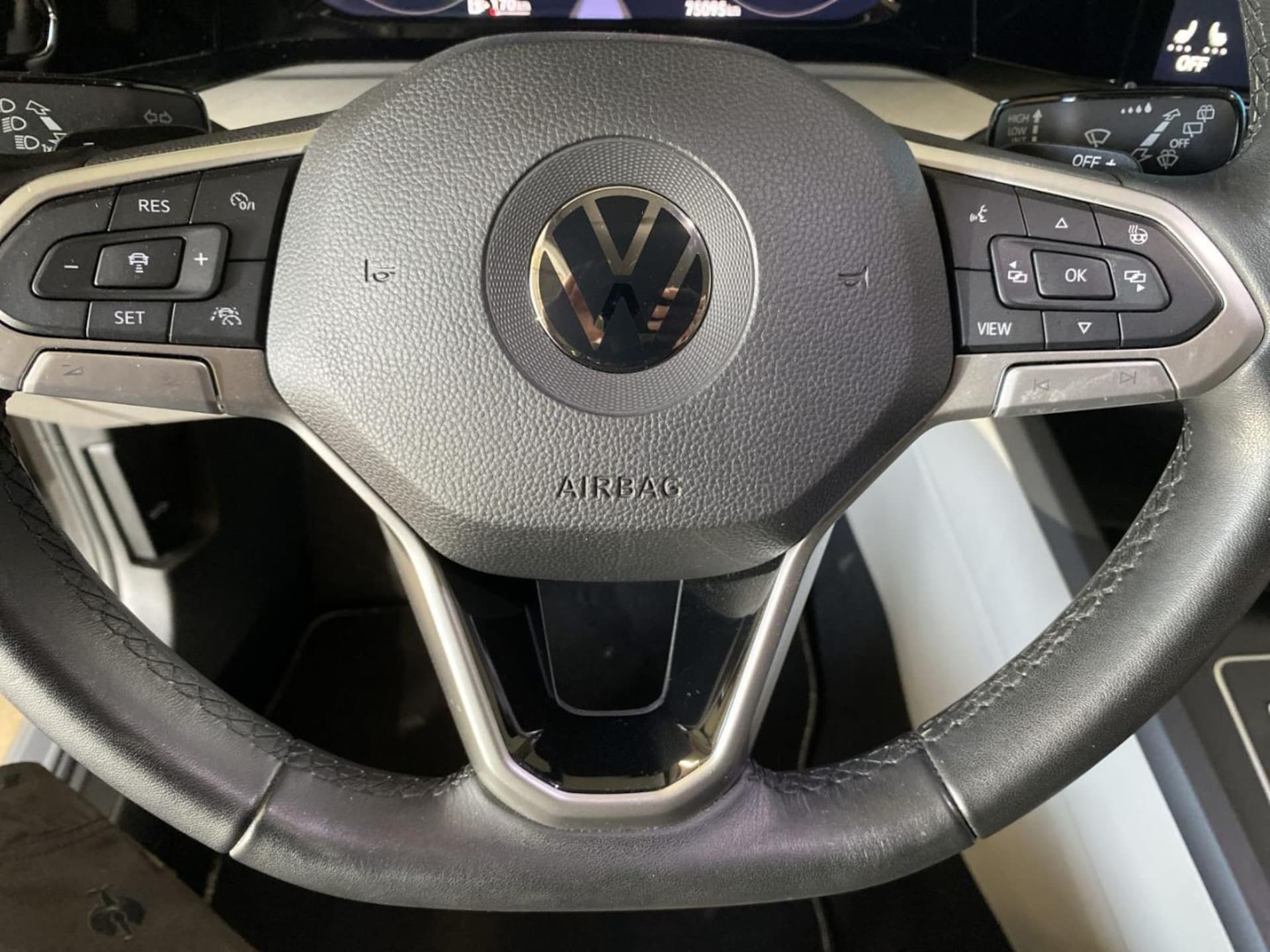 Volkswagen Golf Variant Life
