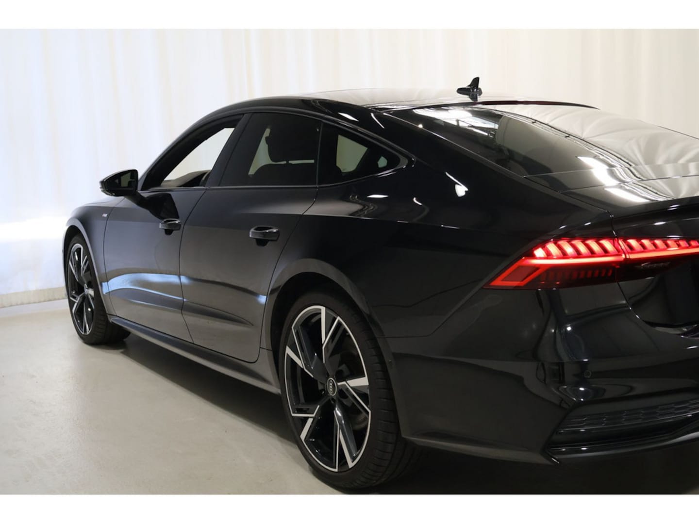 Bild über Audi A7 Sportback 50 TDI quattro tiptronic - für weitere Informationen kontaktieren Sie den Audi Partner