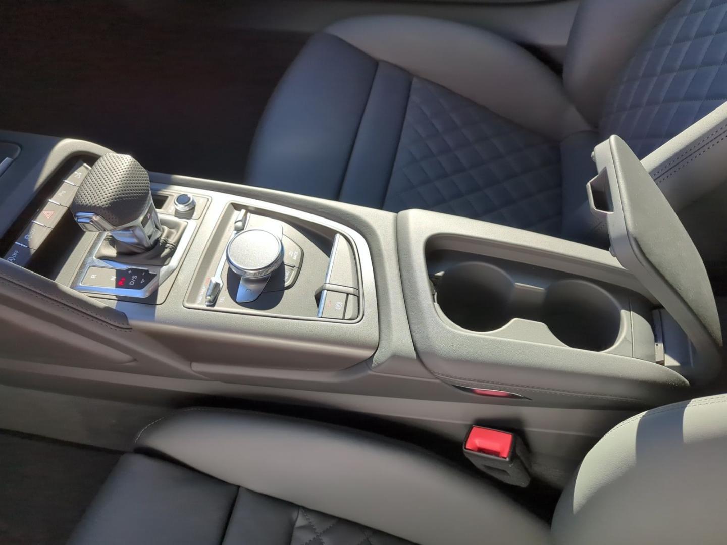 Image about Audi R8 Coupé FSI S tronic