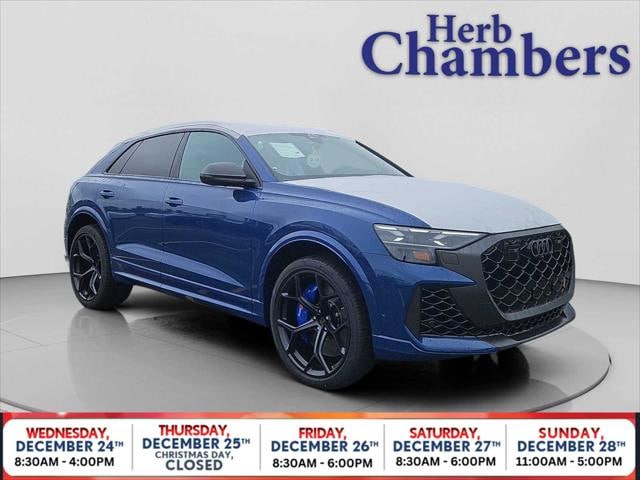 2026 Audi RS Q8 Base's photo