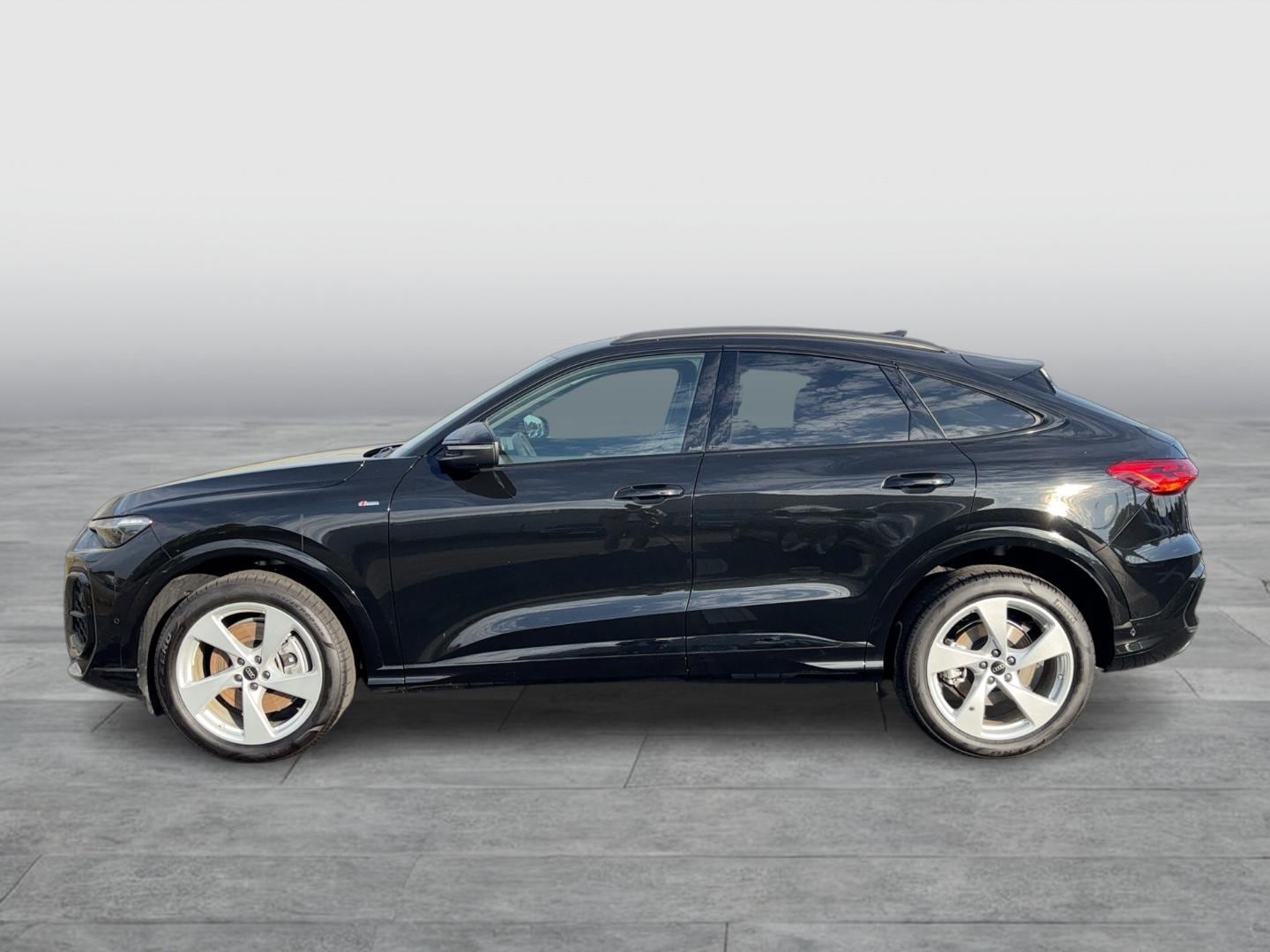 Bild über Audi Q5 Sportback TDI quattro 150 kW S tronic - für weitere Informationen kontaktieren Sie den Audi Partner