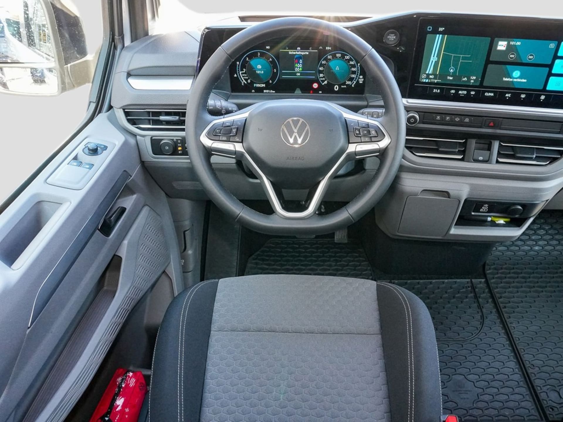 Volkswagen Caravelle Life
