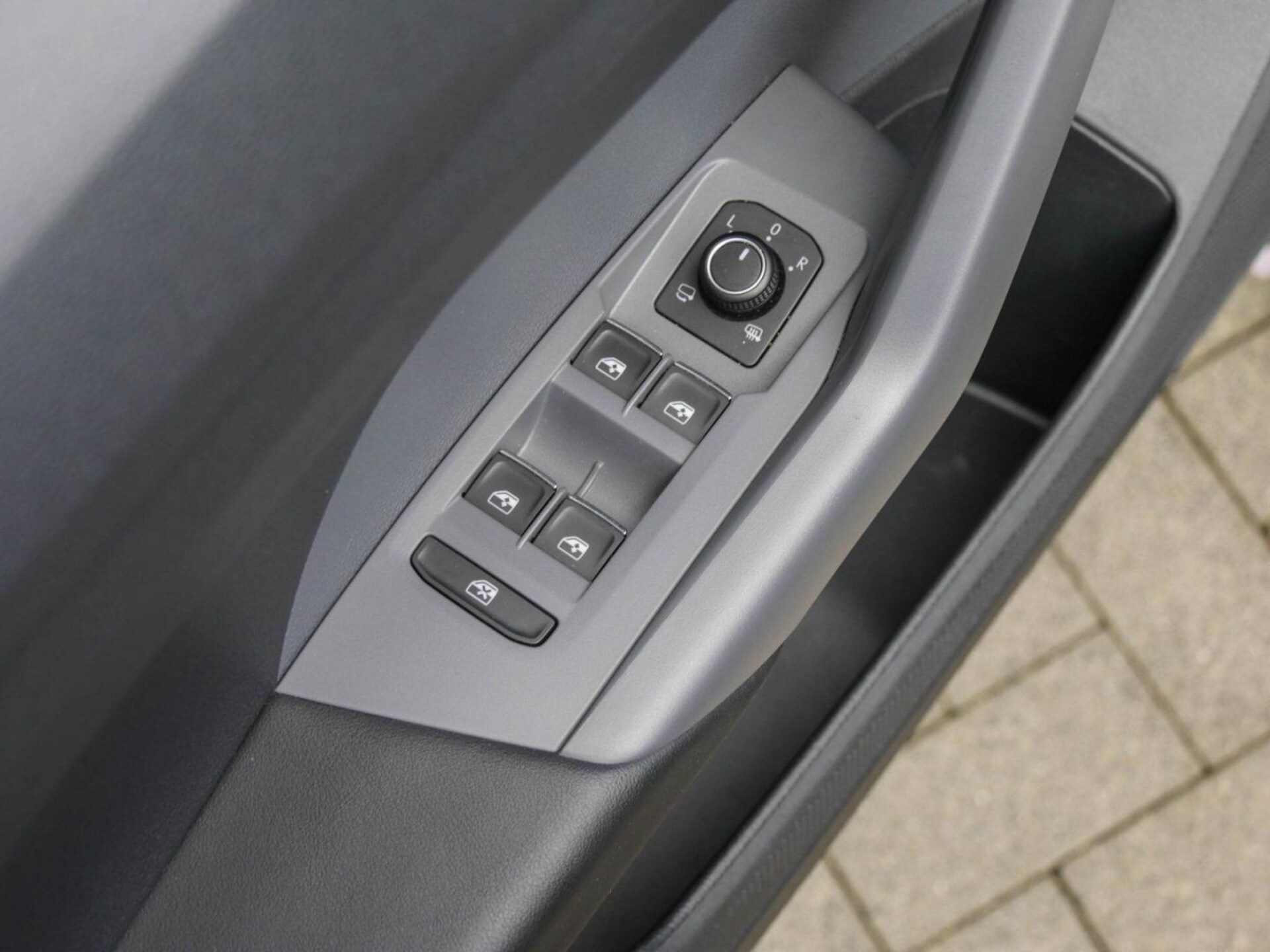 Volkswagen T-Cross United
