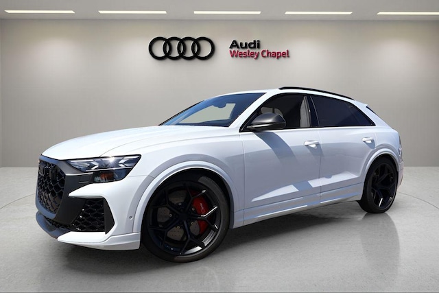 2026 Audi RS Q8 SUV performance