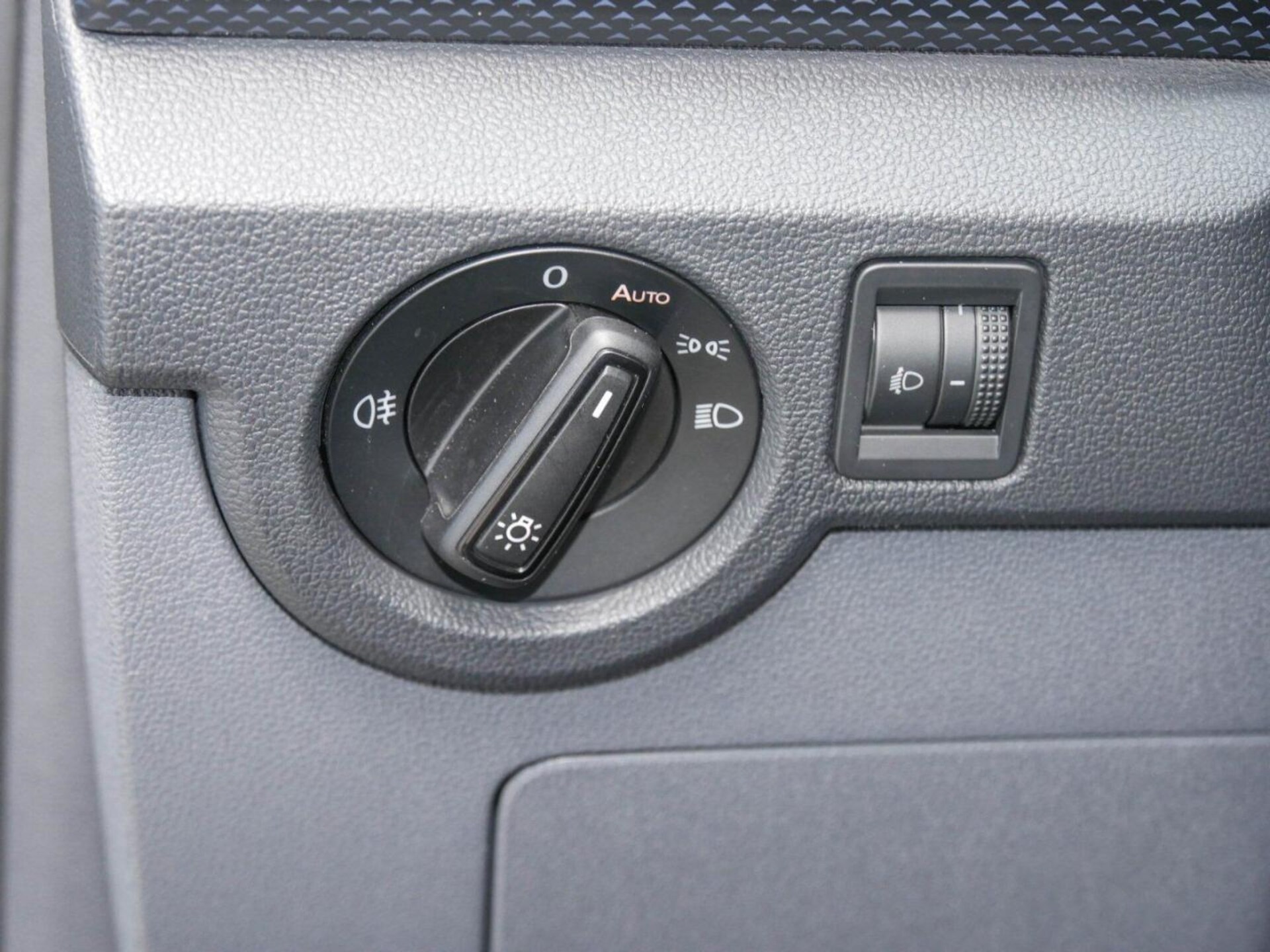 Volkswagen T-Cross United