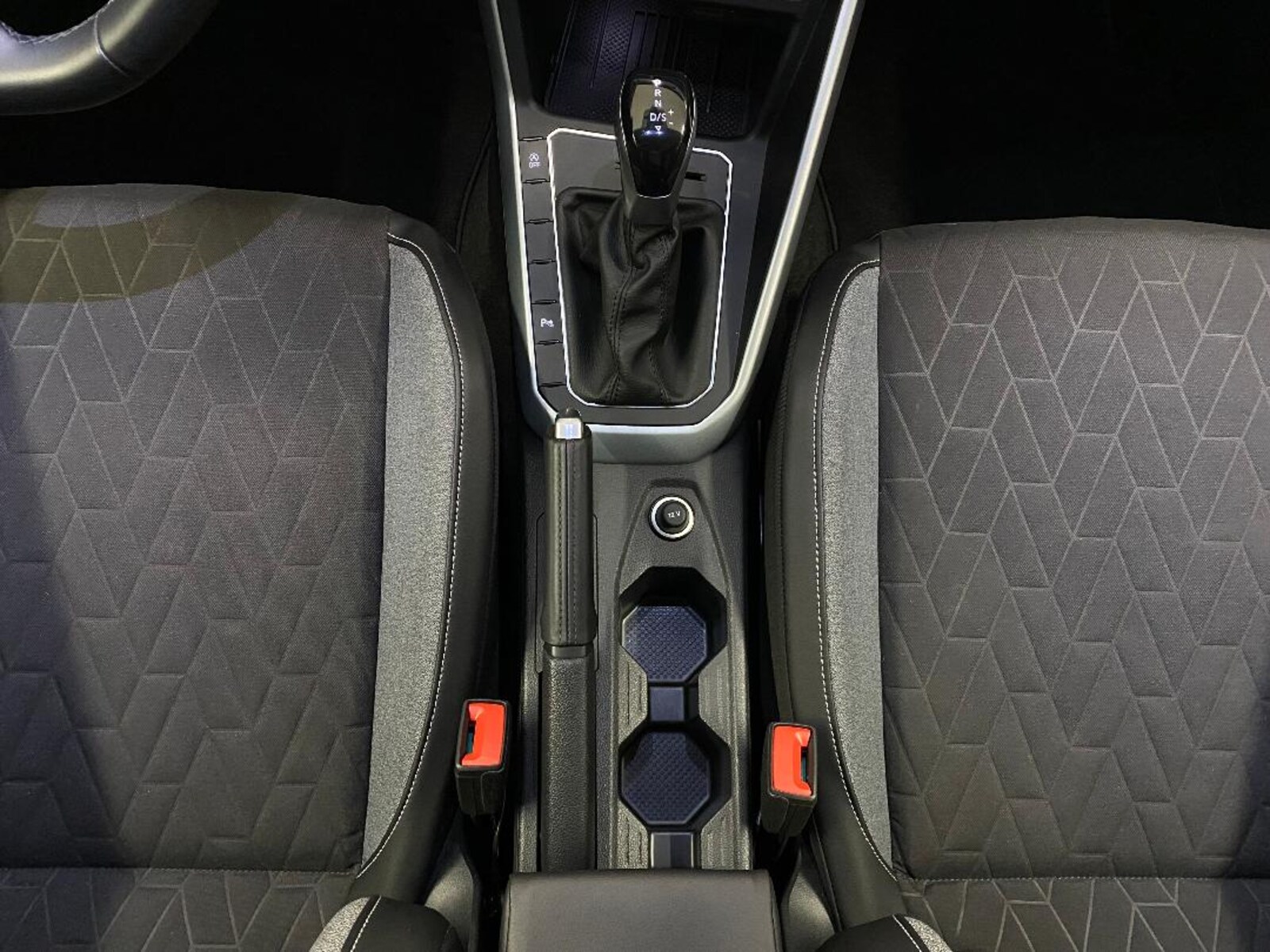 Volkswagen Polo – Bild 12