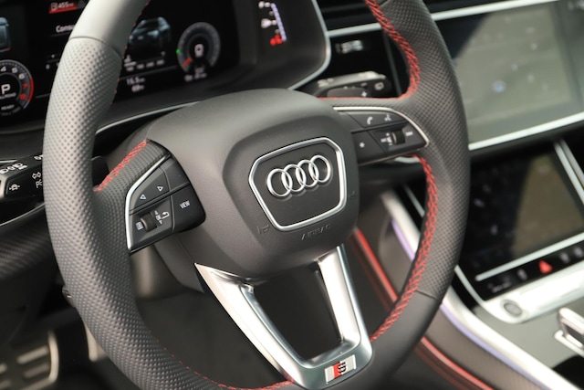 2026 Audi Q8 Prestige - Photo 16
