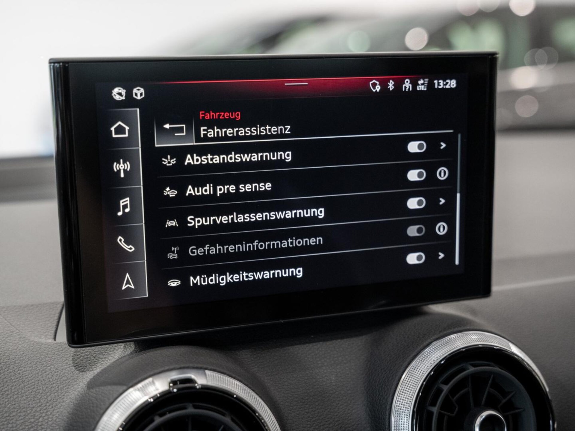 Audi Q2 S line