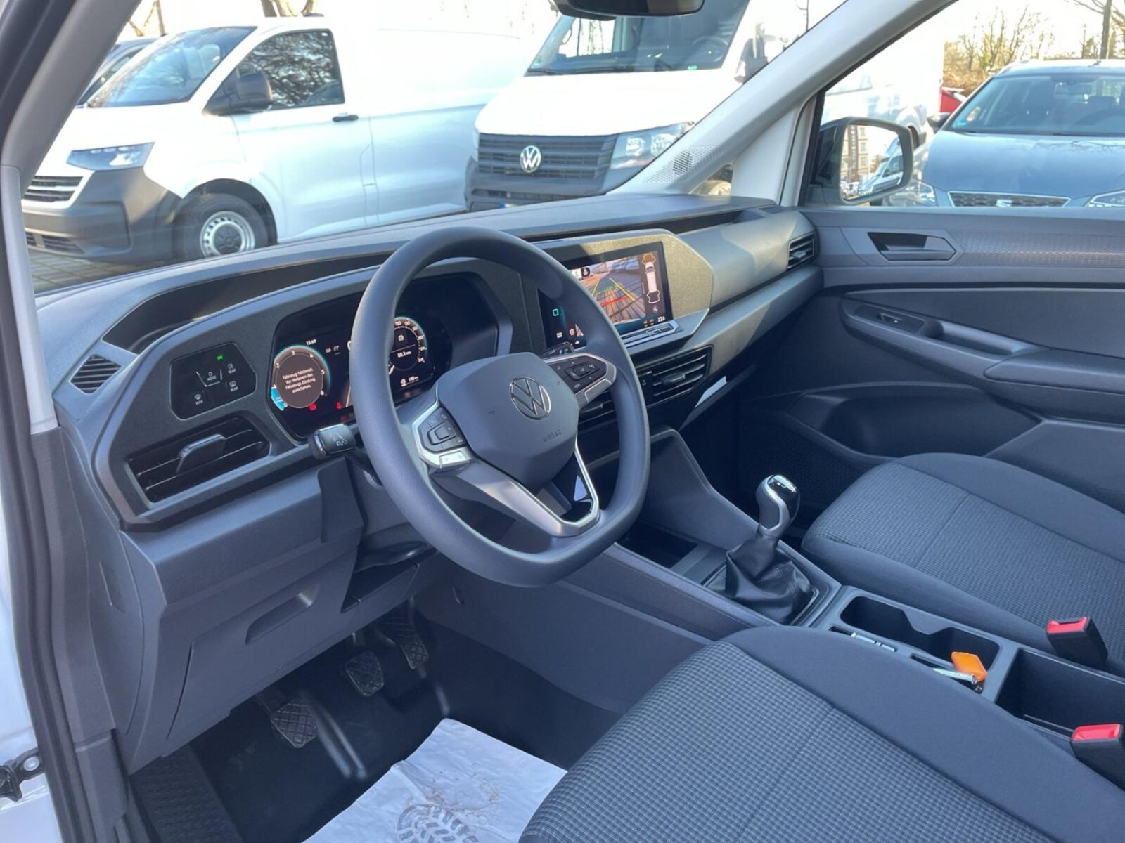 Volkswagen Caddy Cargo – Bild 10