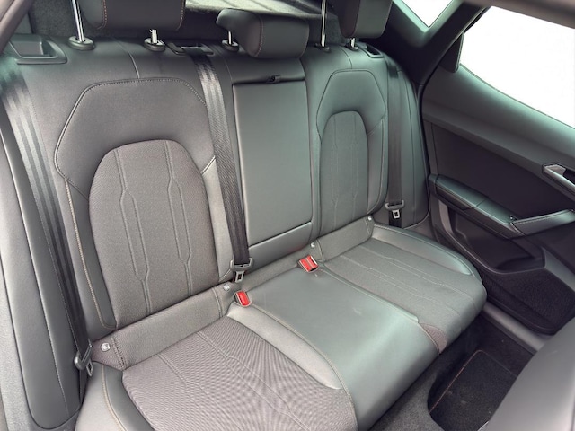Bild des Autos 19