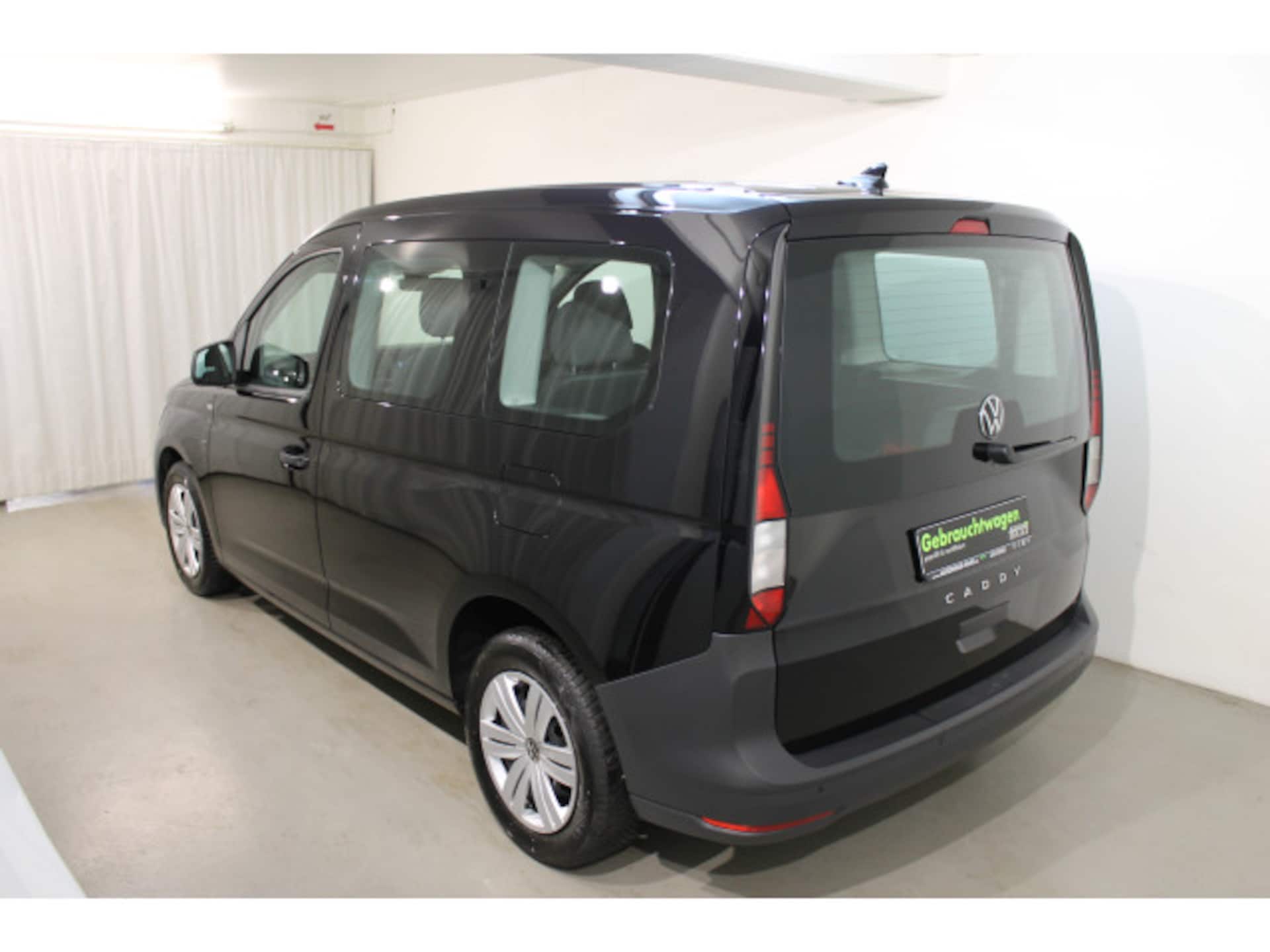 Volkswagen Caddy Kombi Basis-Modell