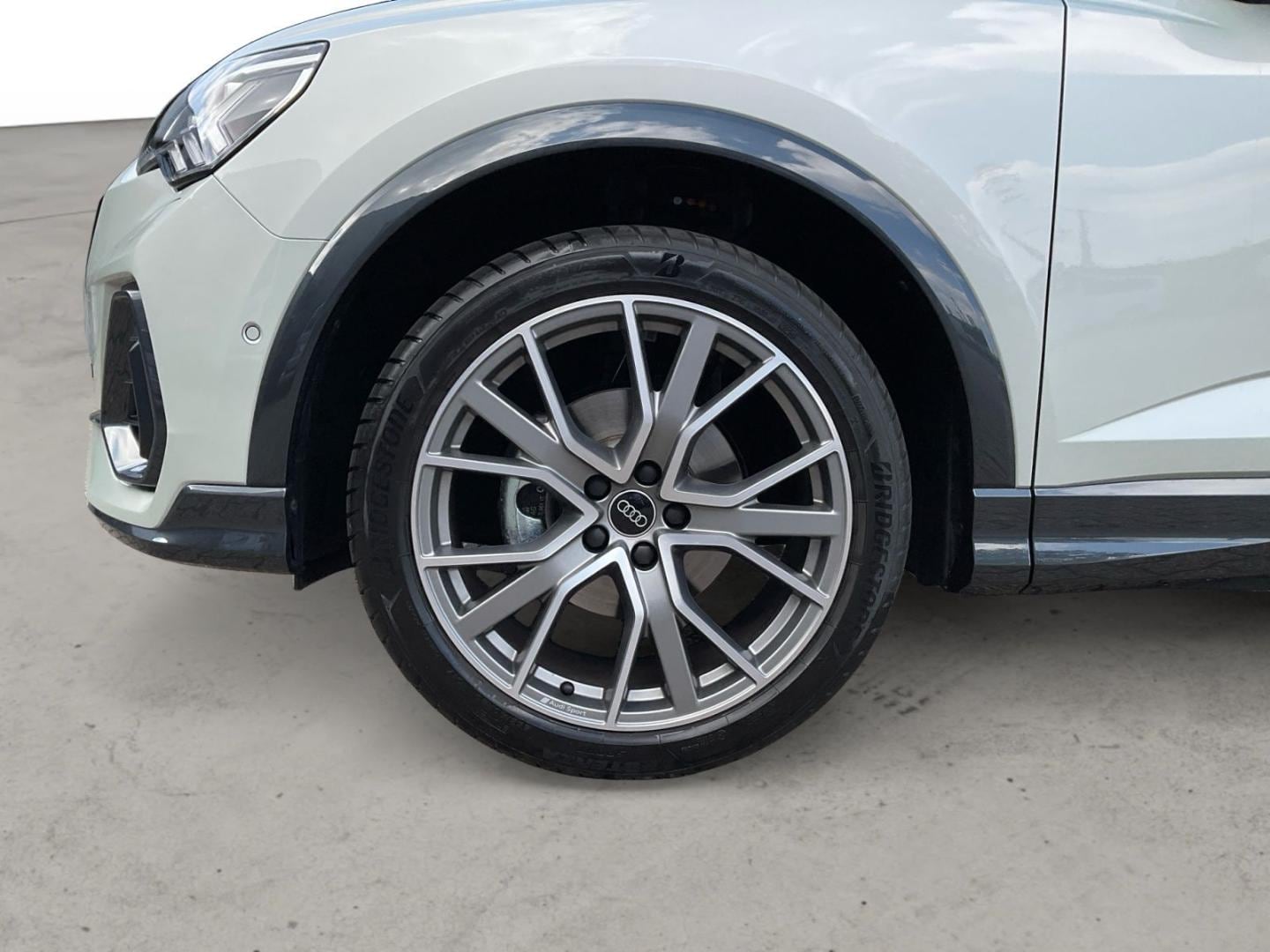 Bild über Audi Q3 Sportback TFSI 110 kW S tronic - für weitere Informationen kontaktieren Sie den Audi Partner