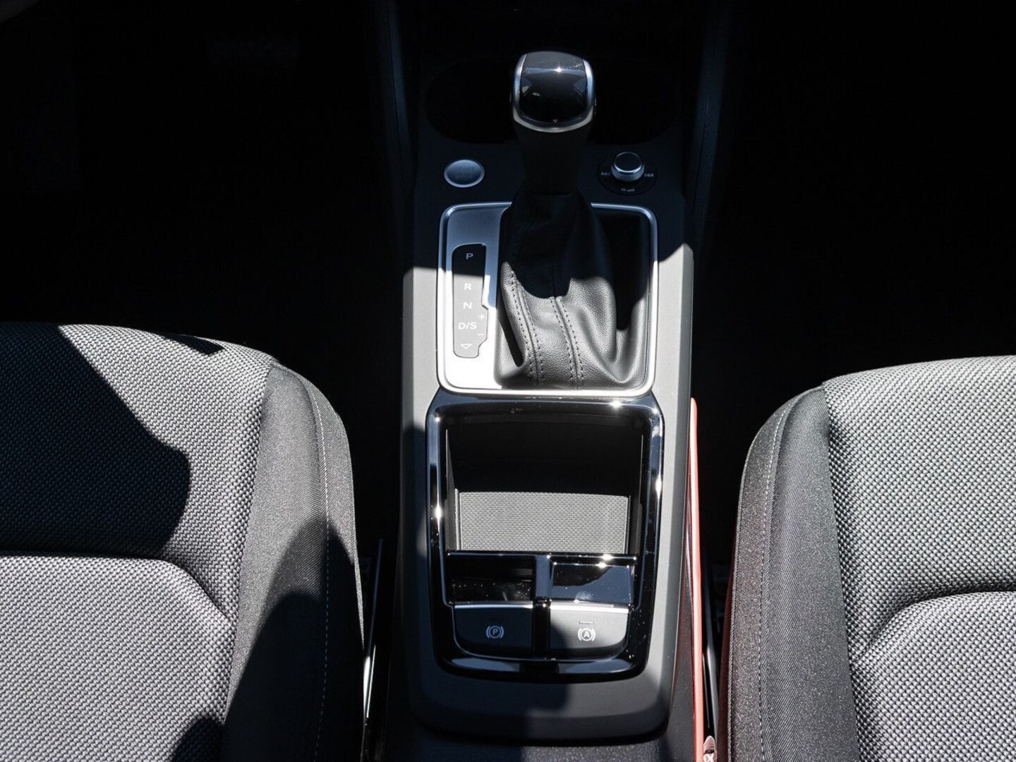 Bild über Audi Q2 S line 35 TFSI S tronic - für weitere Informationen kontaktieren Sie den Audi Partner