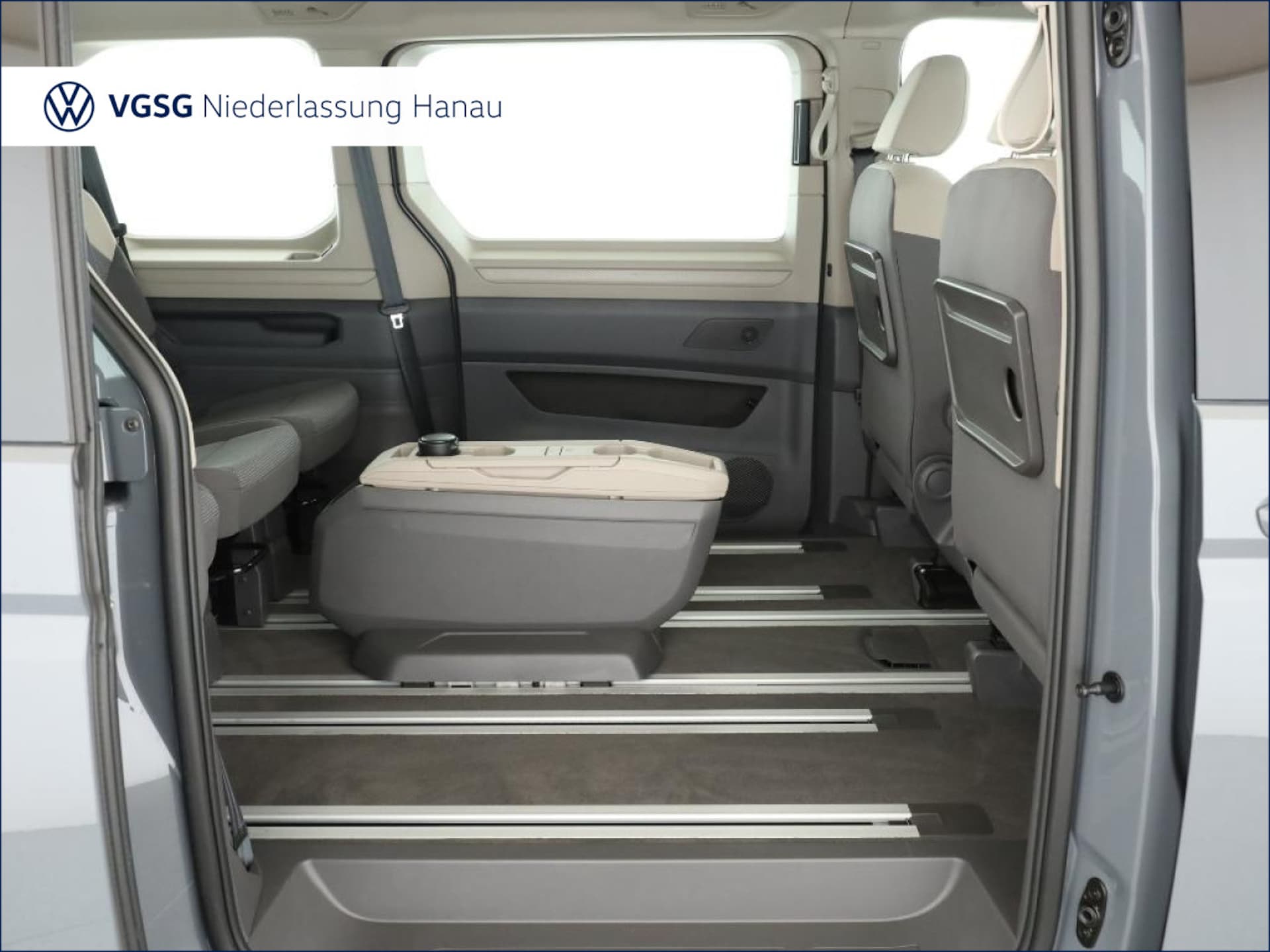 Volkswagen Multivan Basis-Modell