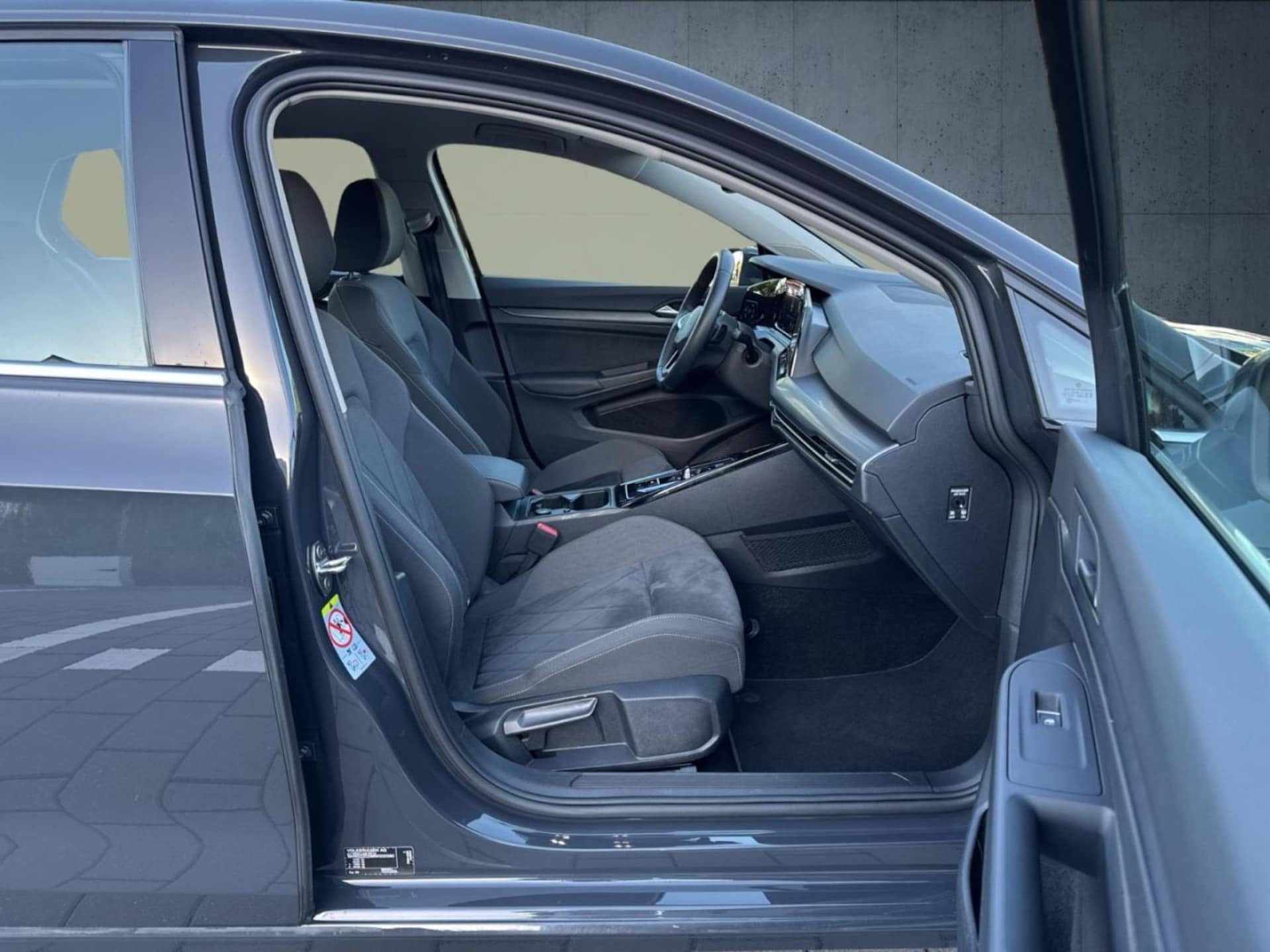 Volkswagen Golf Style