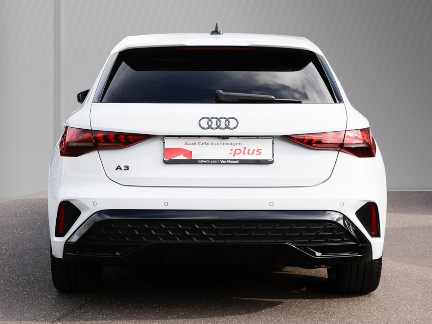 Bild über Audi A3 Sportback TFSI e S line 45 TFSI e S tronic - für weitere Informationen kontaktieren Sie den Audi Partner