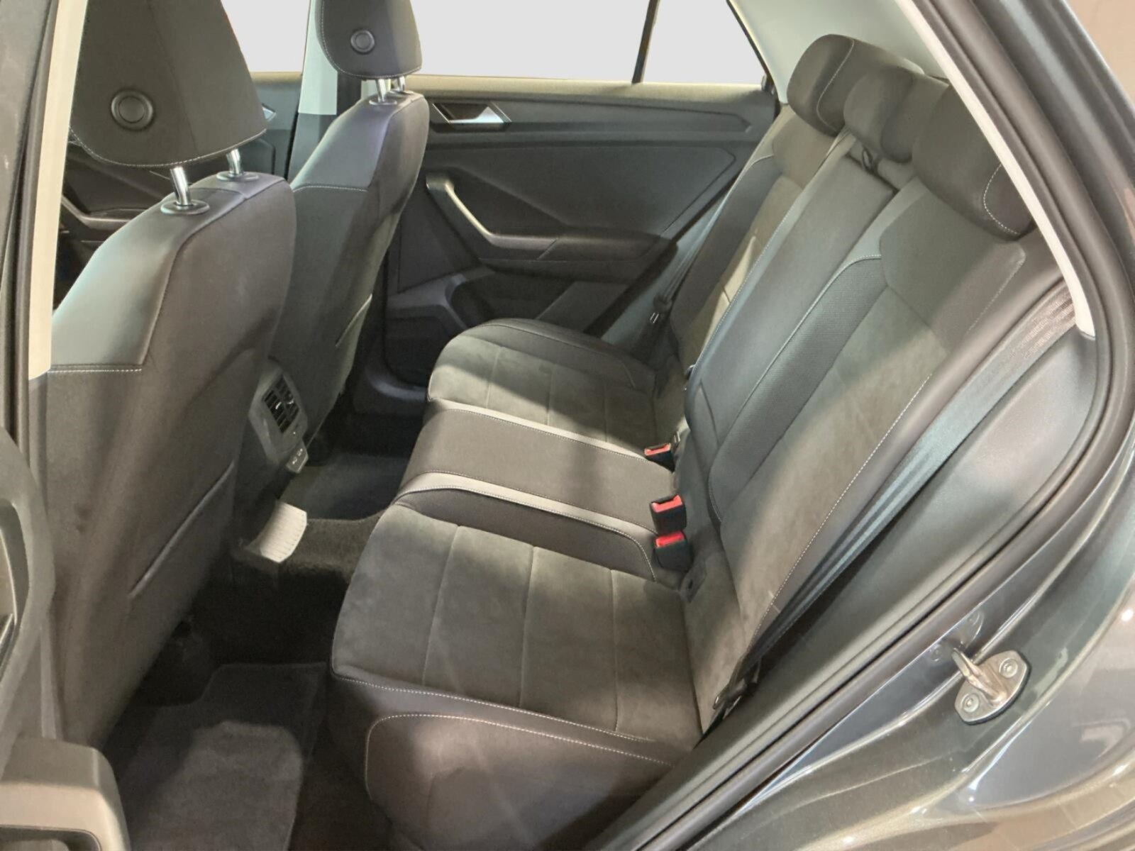 Volkswagen T-Roc – Bild 11