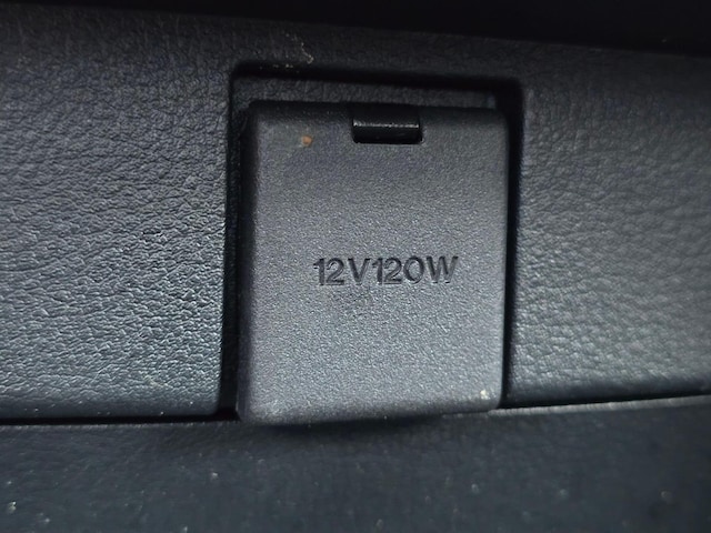 Photo 48