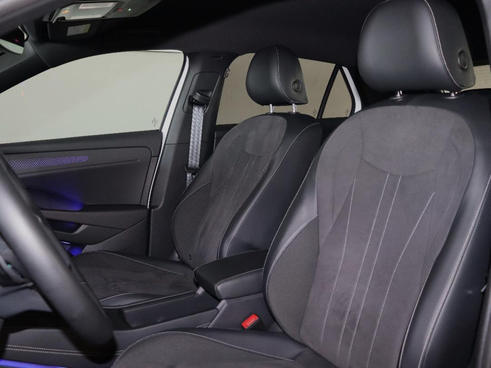 Volkswagen T-Roc – Bild 12