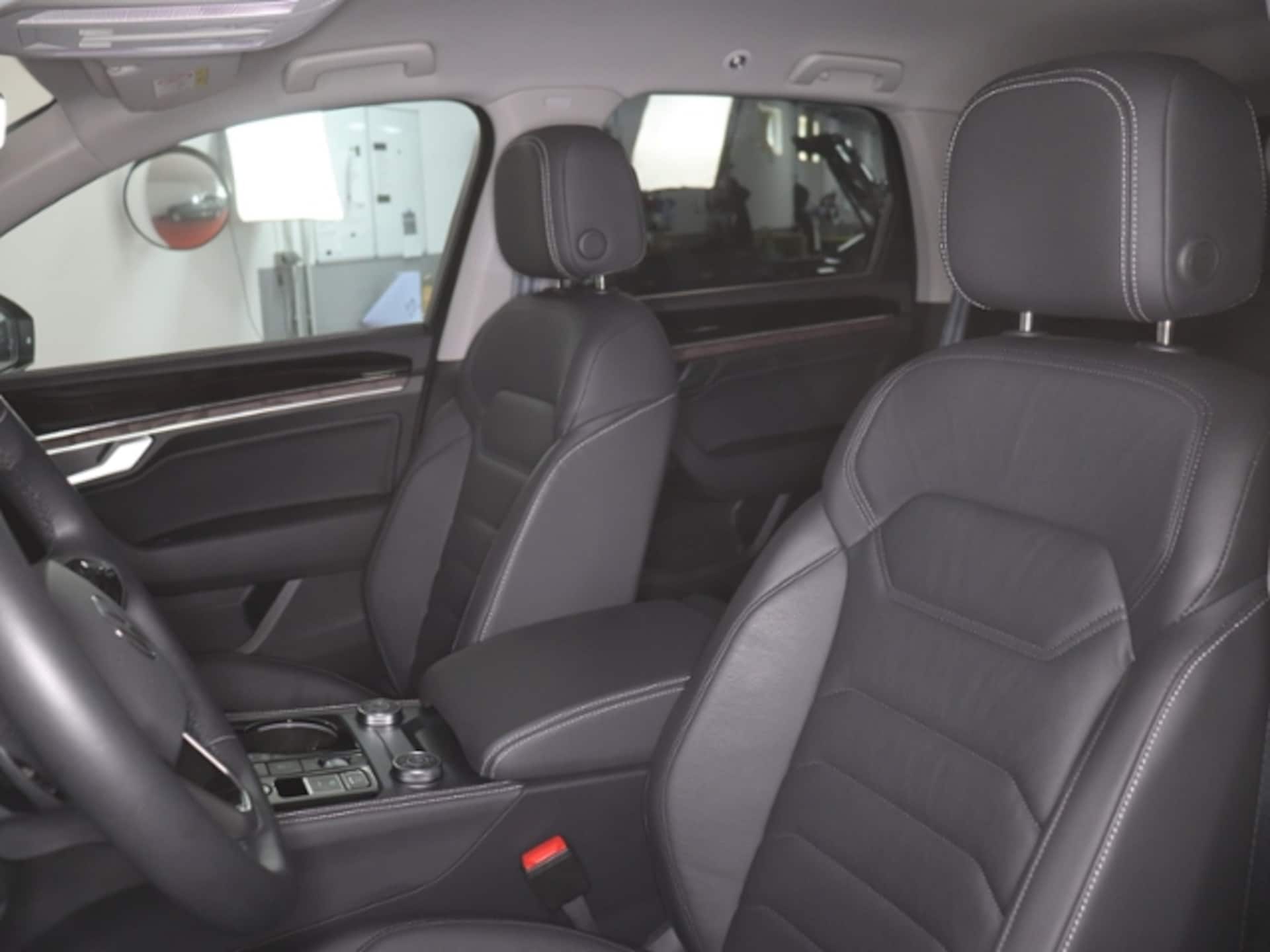Volkswagen Touareg Elegance